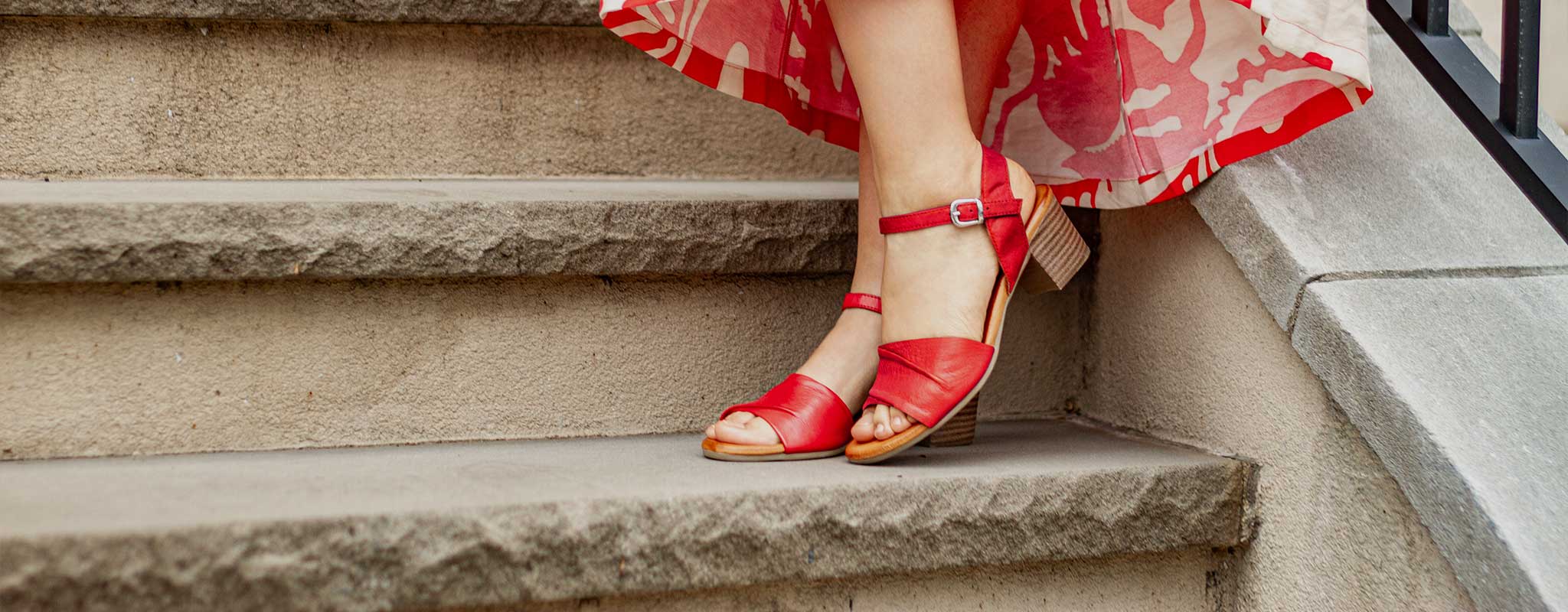 WOMEN'S DRESS SANDALS