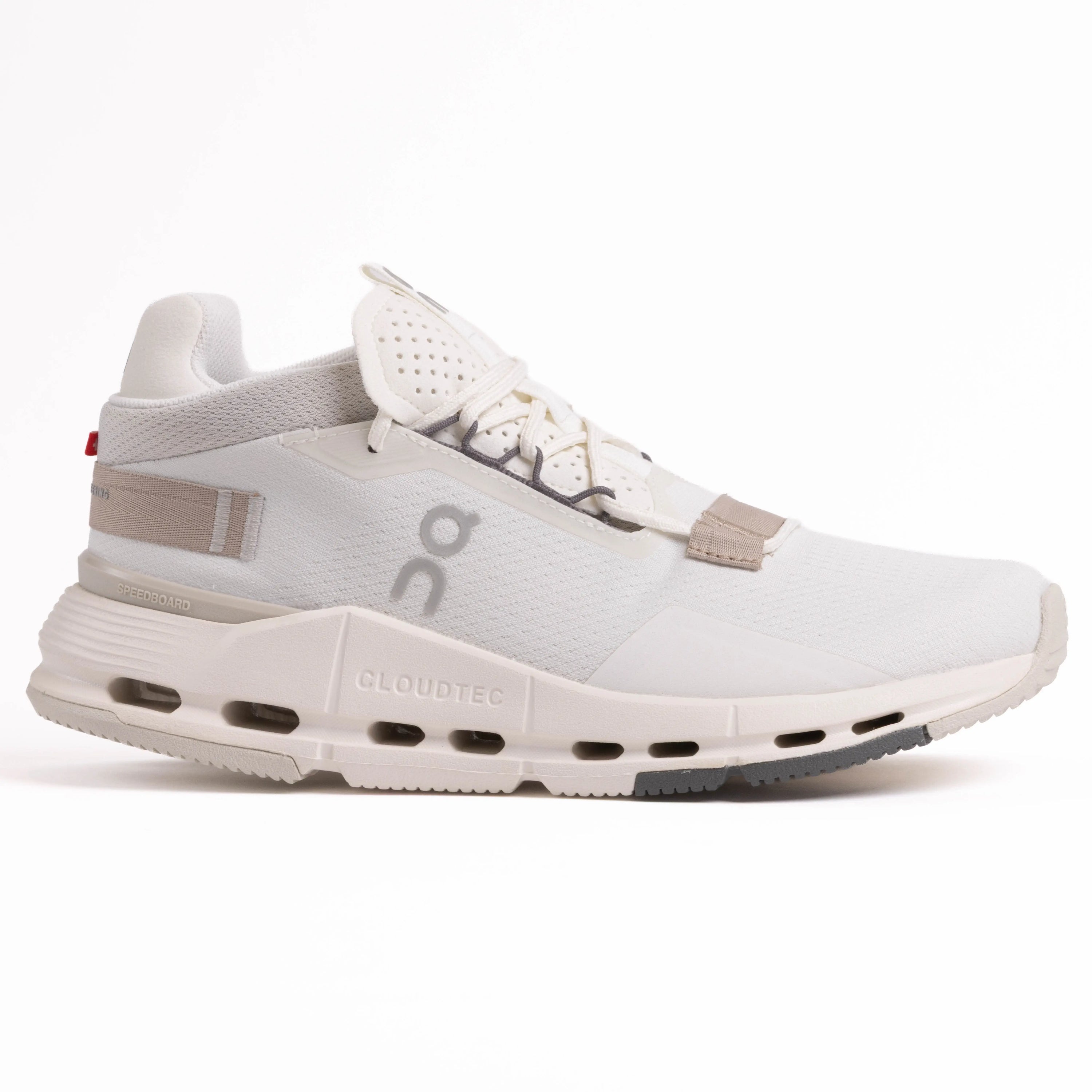 Women's Cloudnova  2 - Ice/Sand