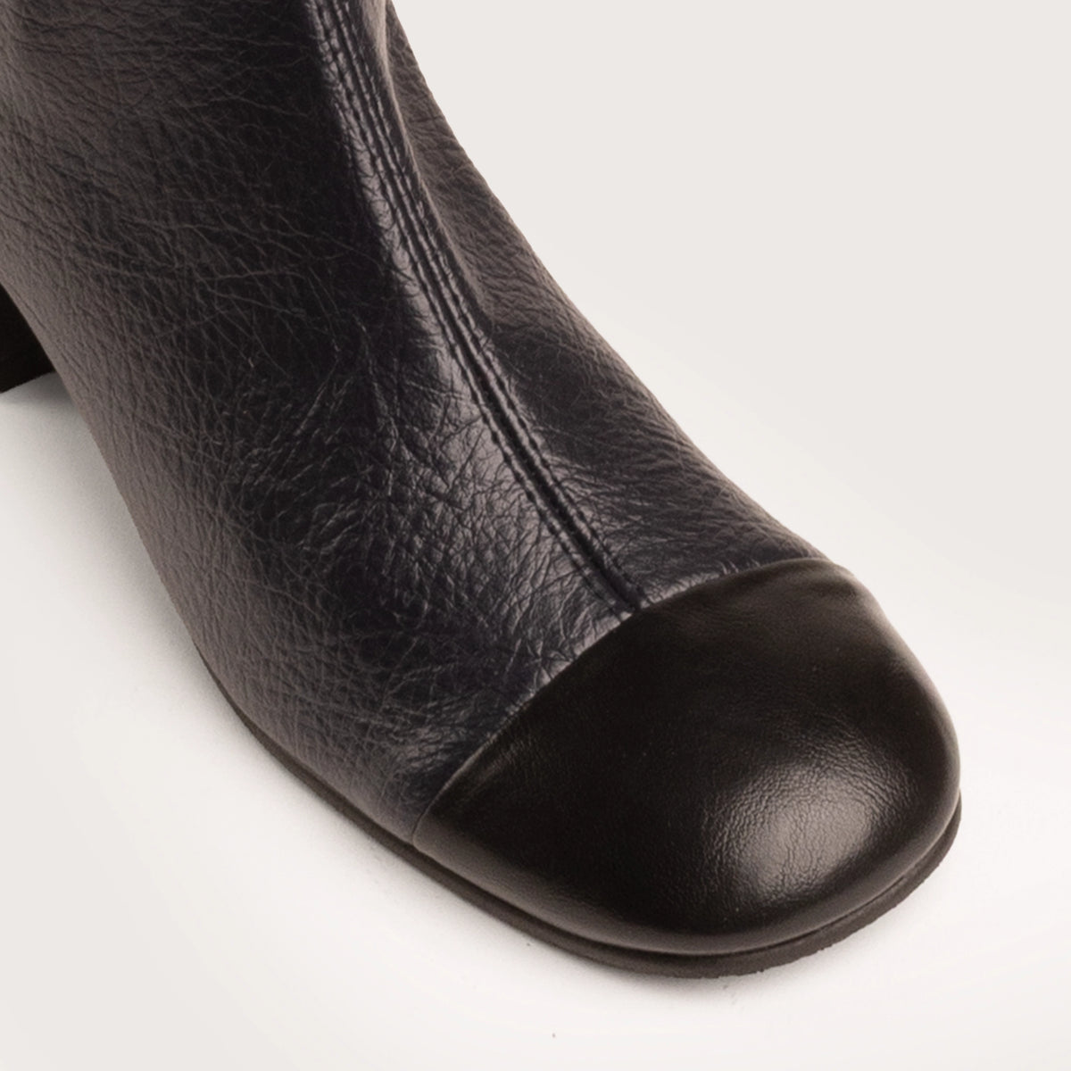 Applegate-Navy/Black