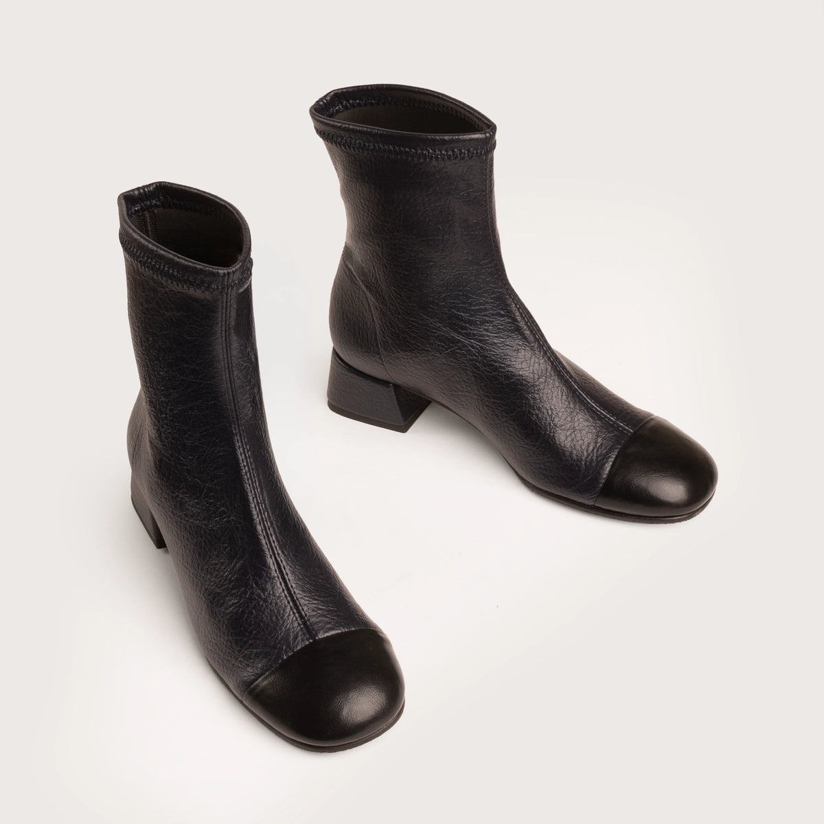 Applegate-Navy/Black