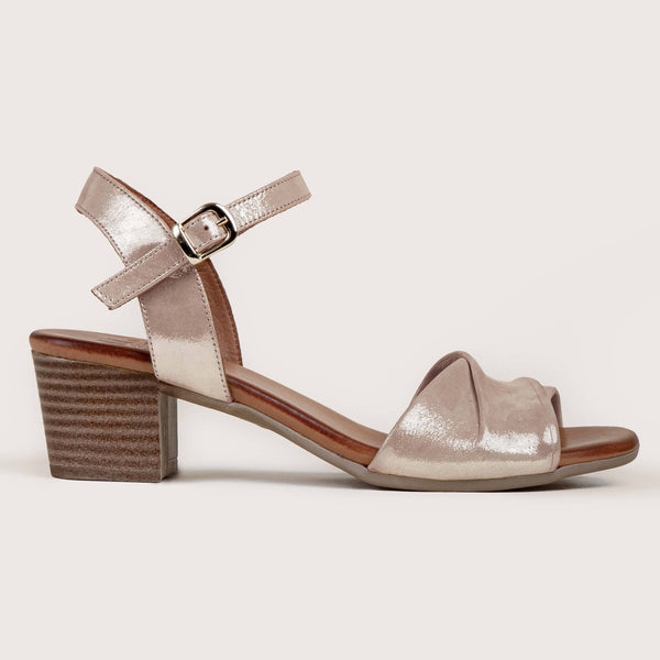 Astoria - Beige - DNA Footwear