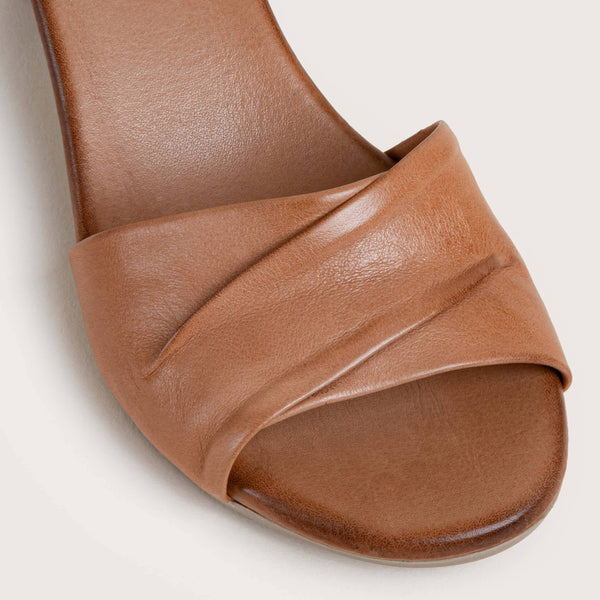 Astoria - Tan - DNA Footwear