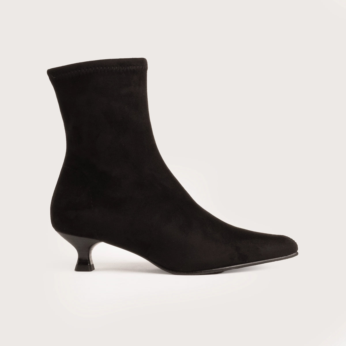 Barry - Black Suede Elastic