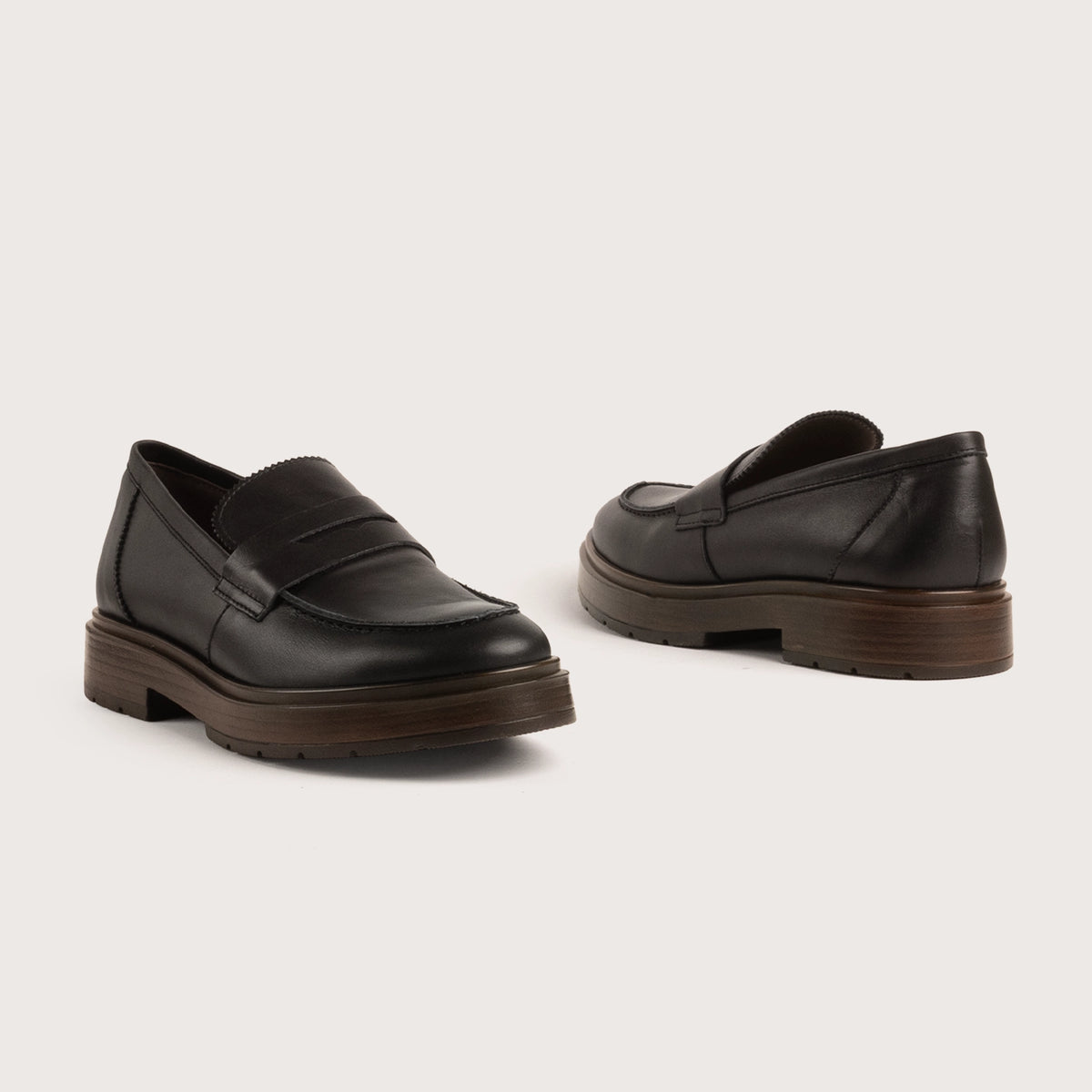 Bevy - Black Leather