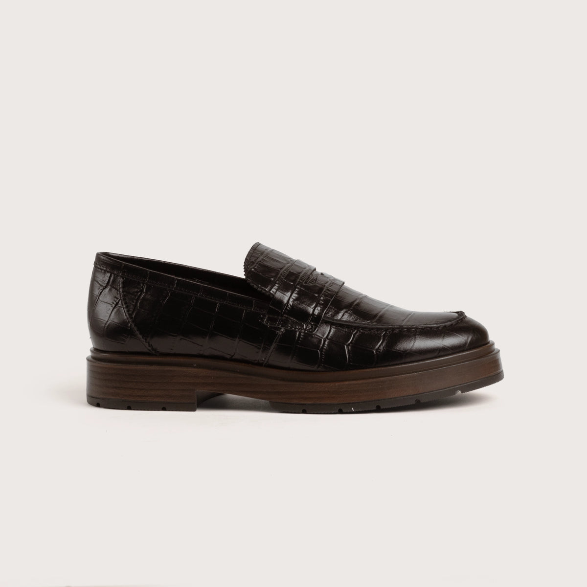 Bevy - Black Croc