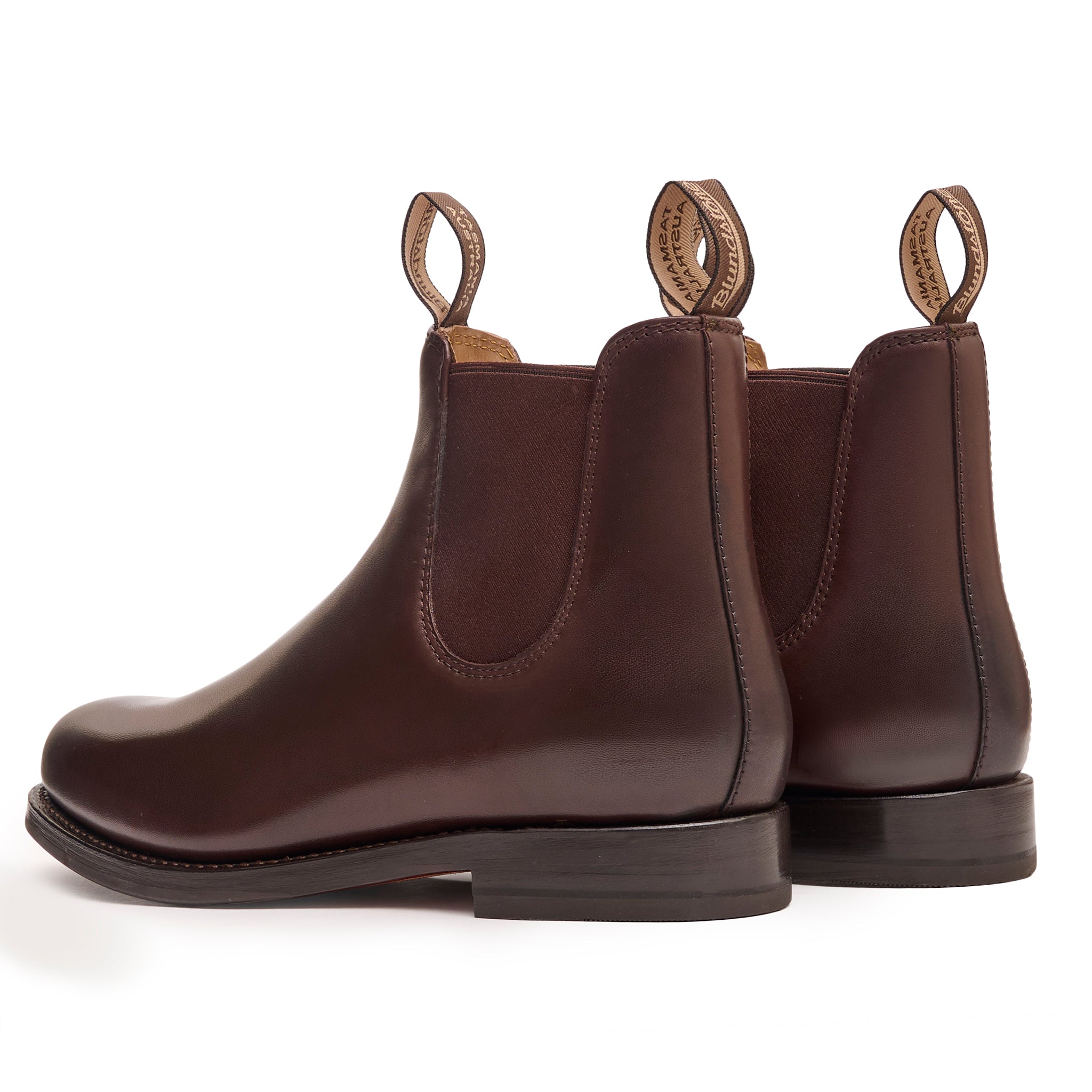 Blundstone Chelsea Boots in Chestnut Brown ~ Size 6 Blundstone Unisex Classics Chelsea Boot Brown - 2340 BROWN  main image 4