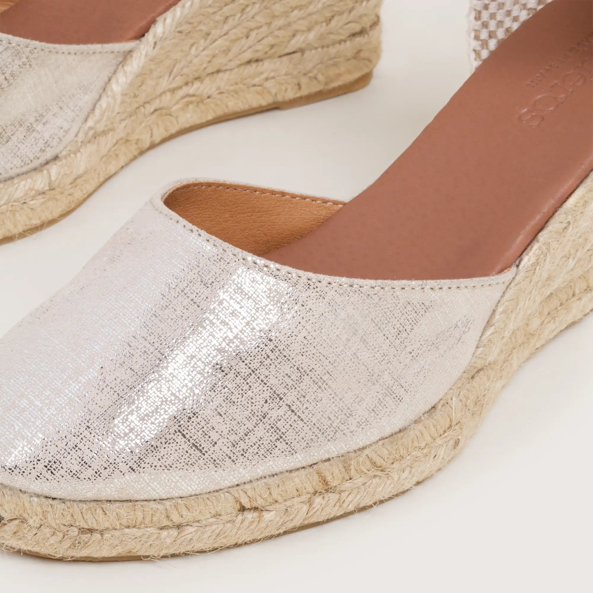 Catalina - Beige Metallic Suede