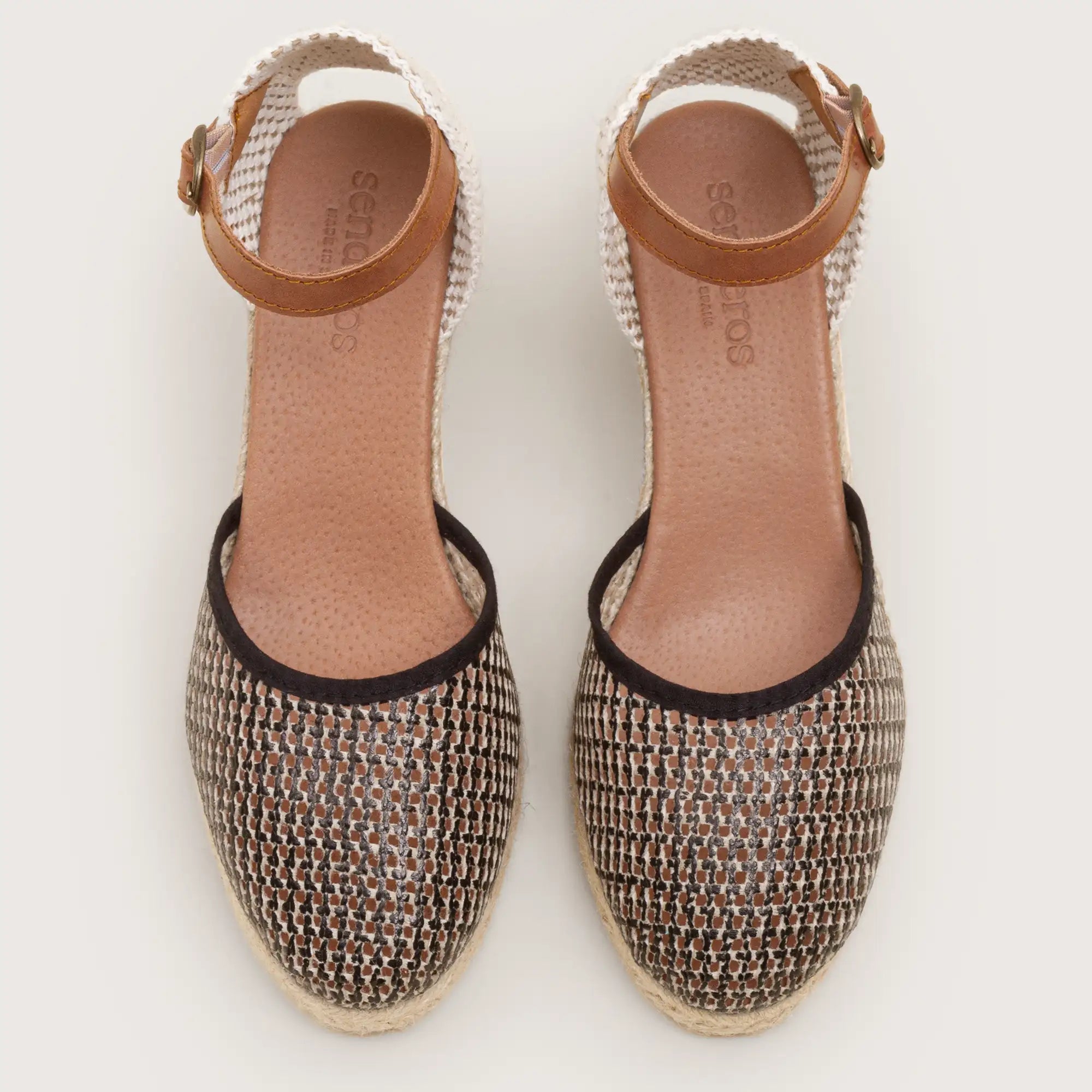 Catalina - Black Mesh