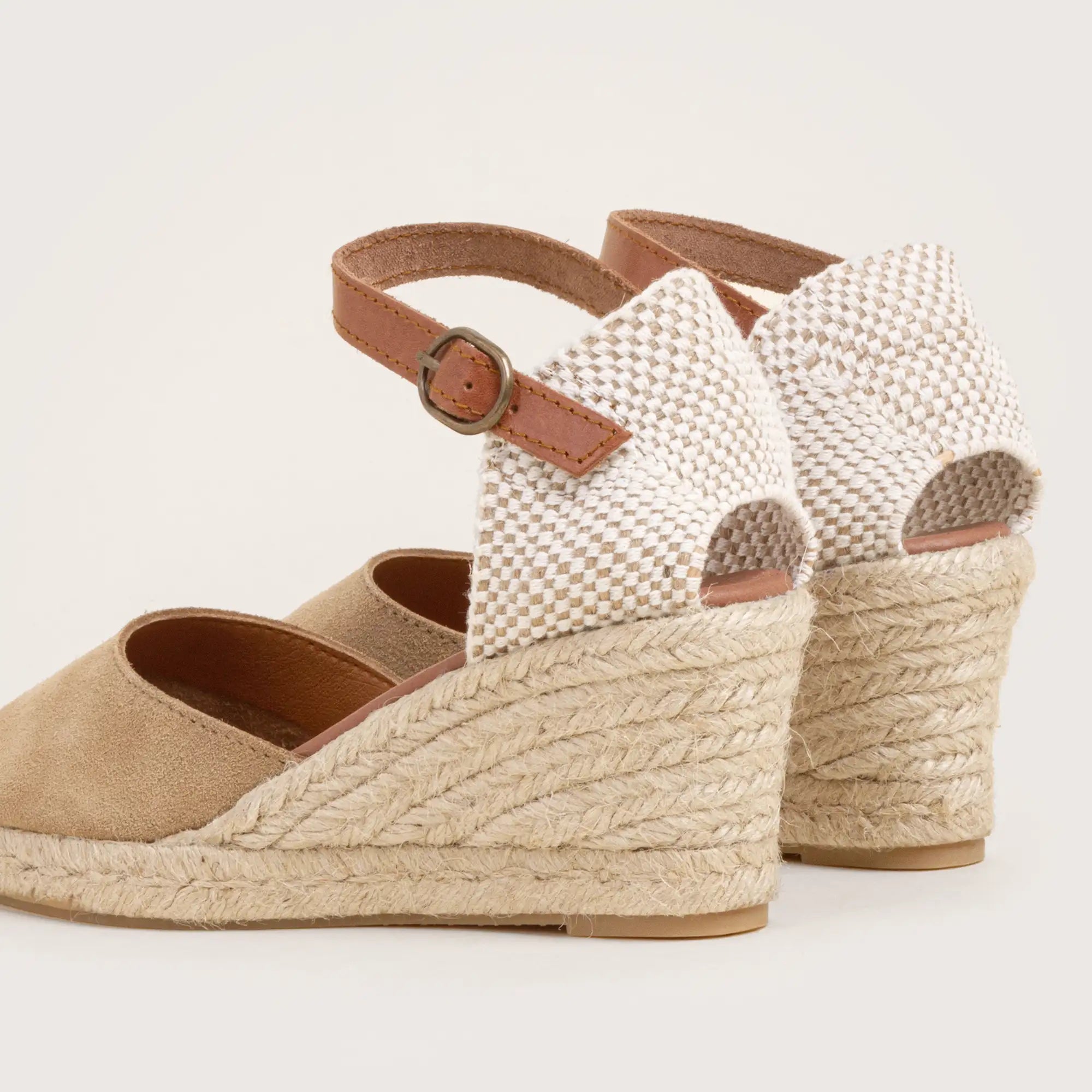 Catalina - Taupe Suede