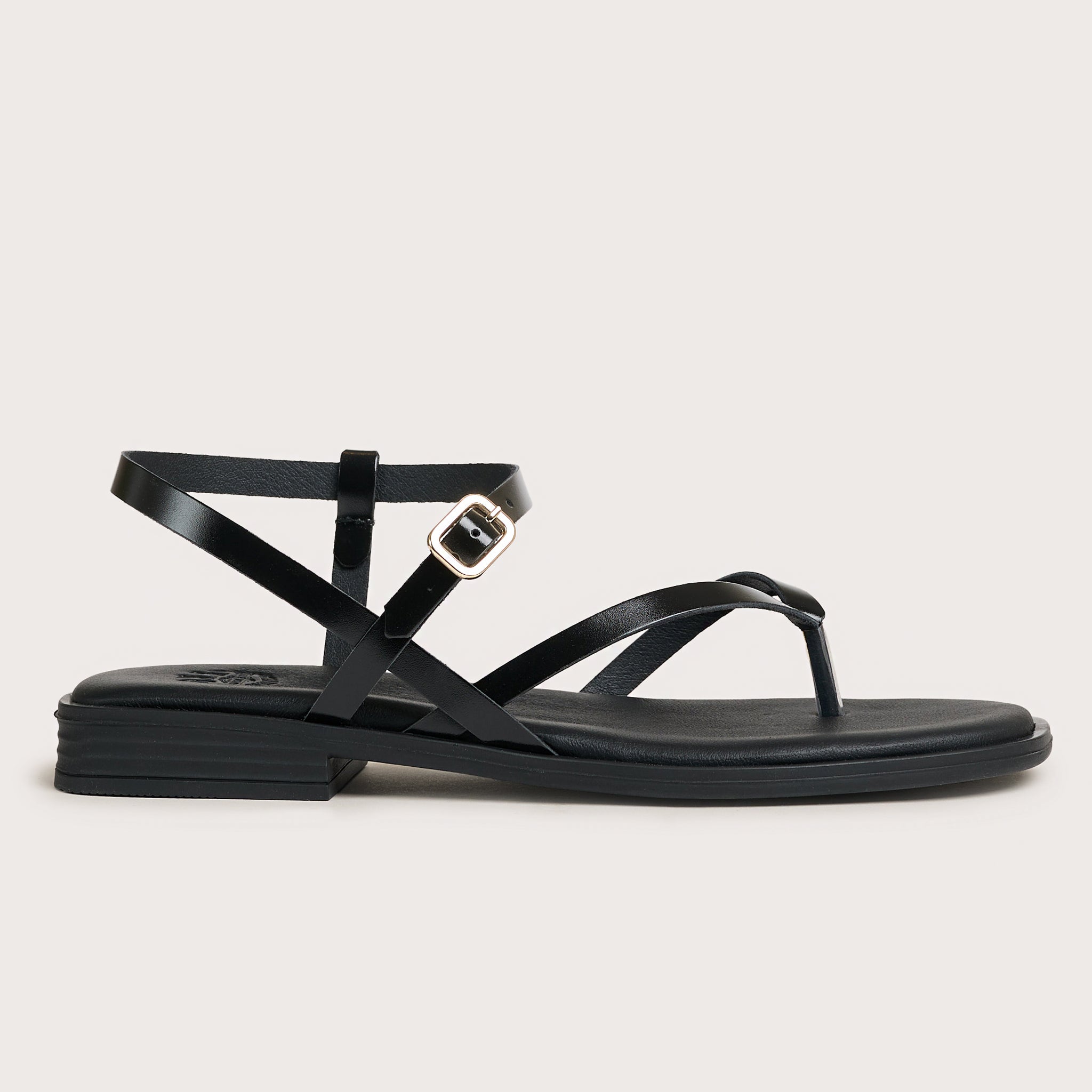 Rivercrest - Black