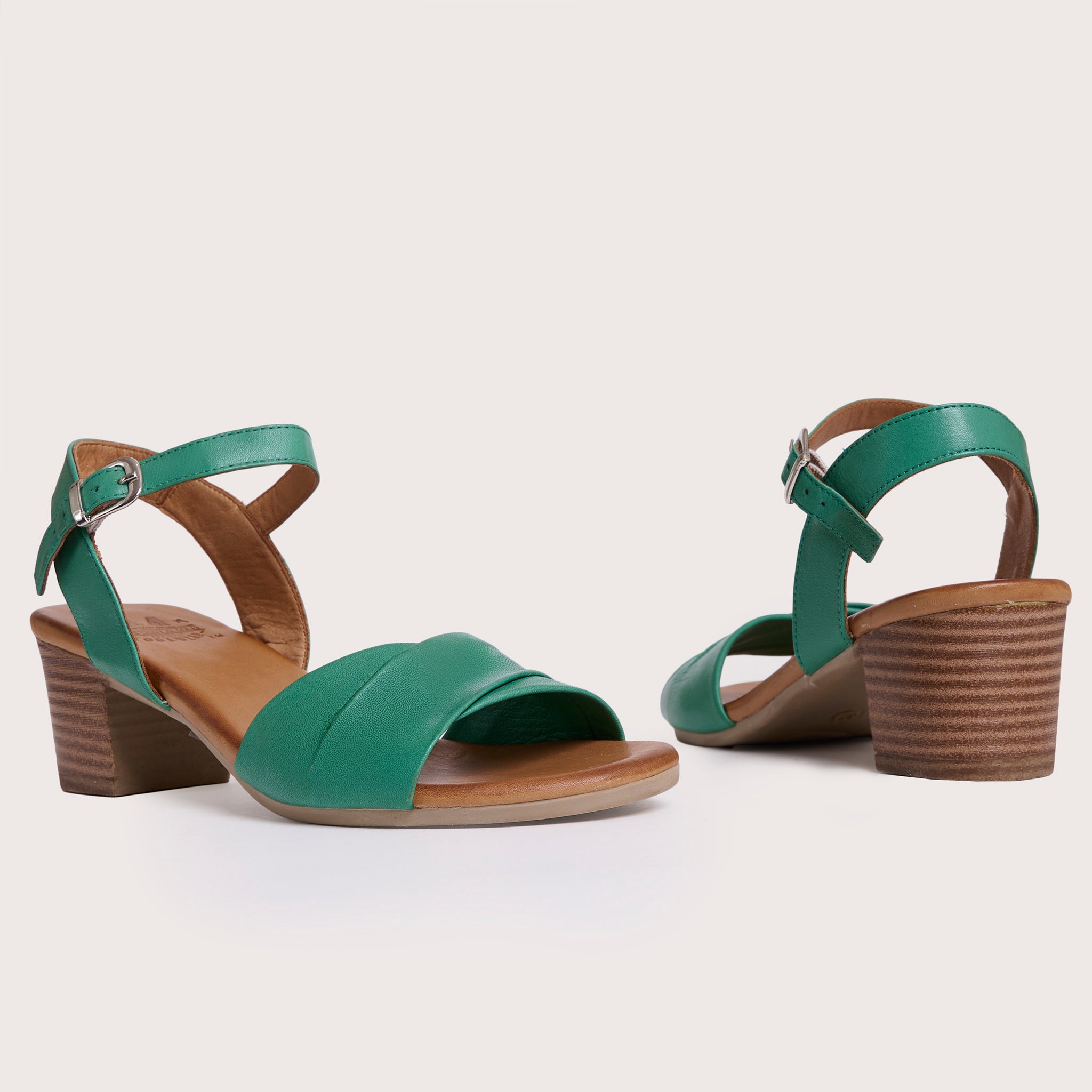 Astoria - Green