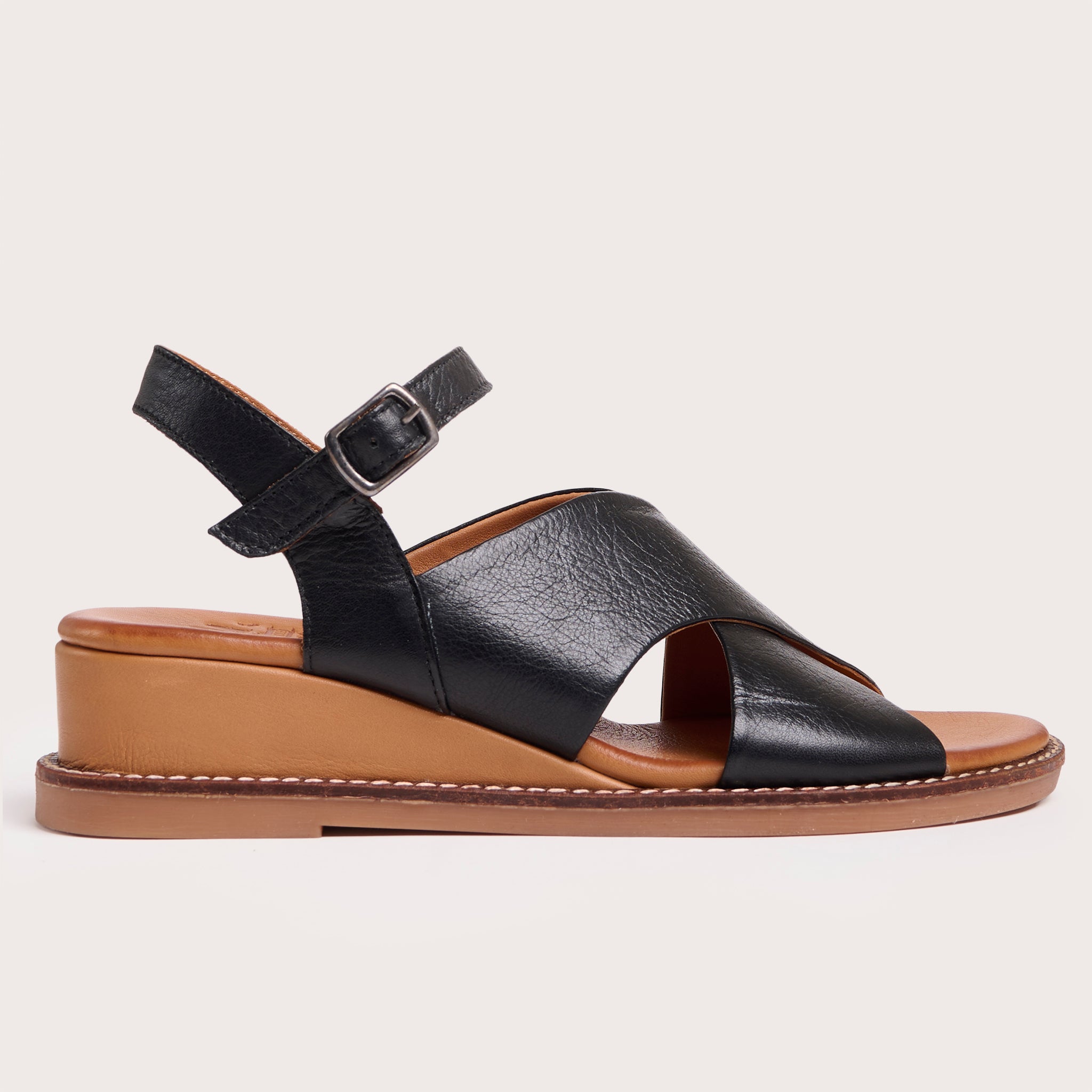 Canda - Black