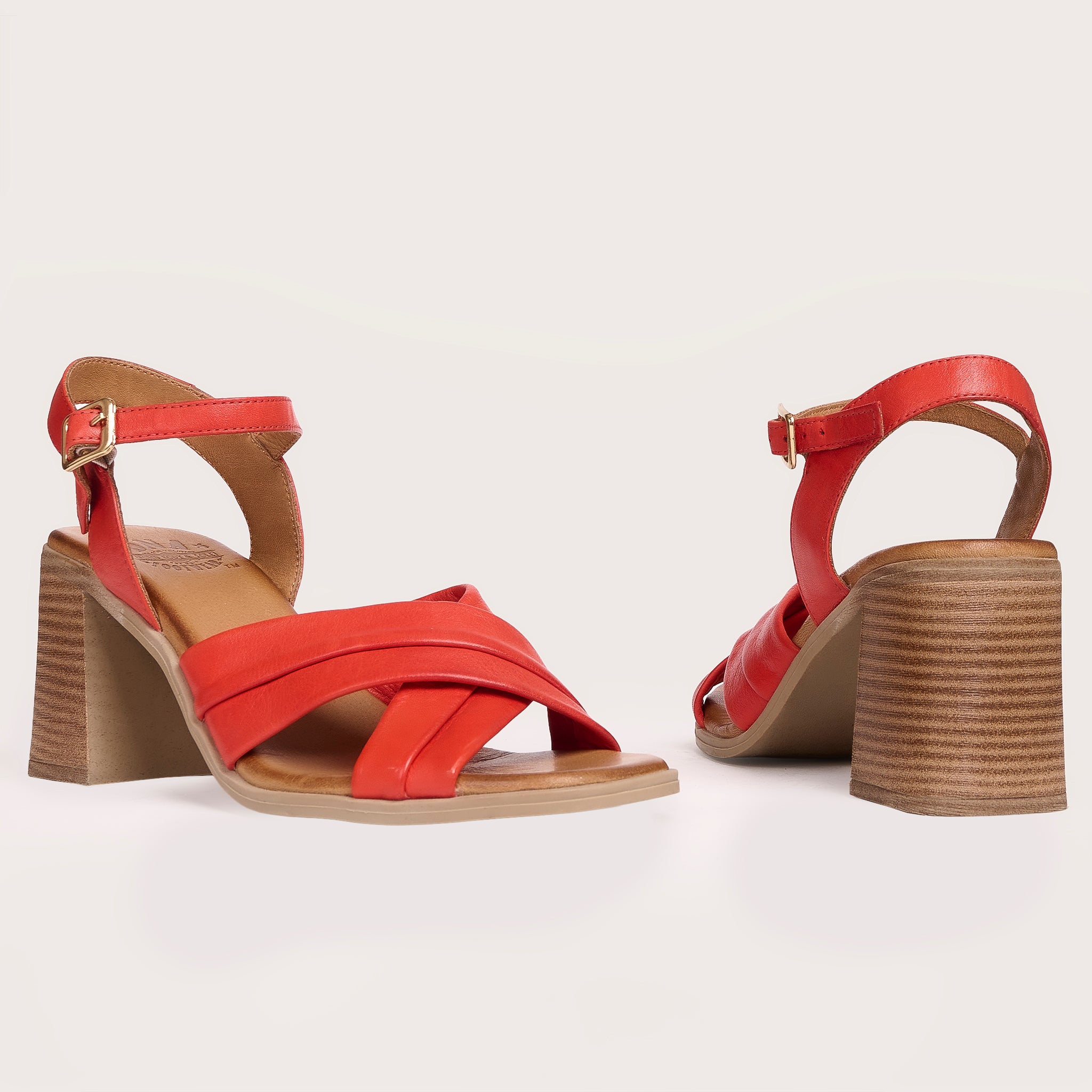 Marina - Red