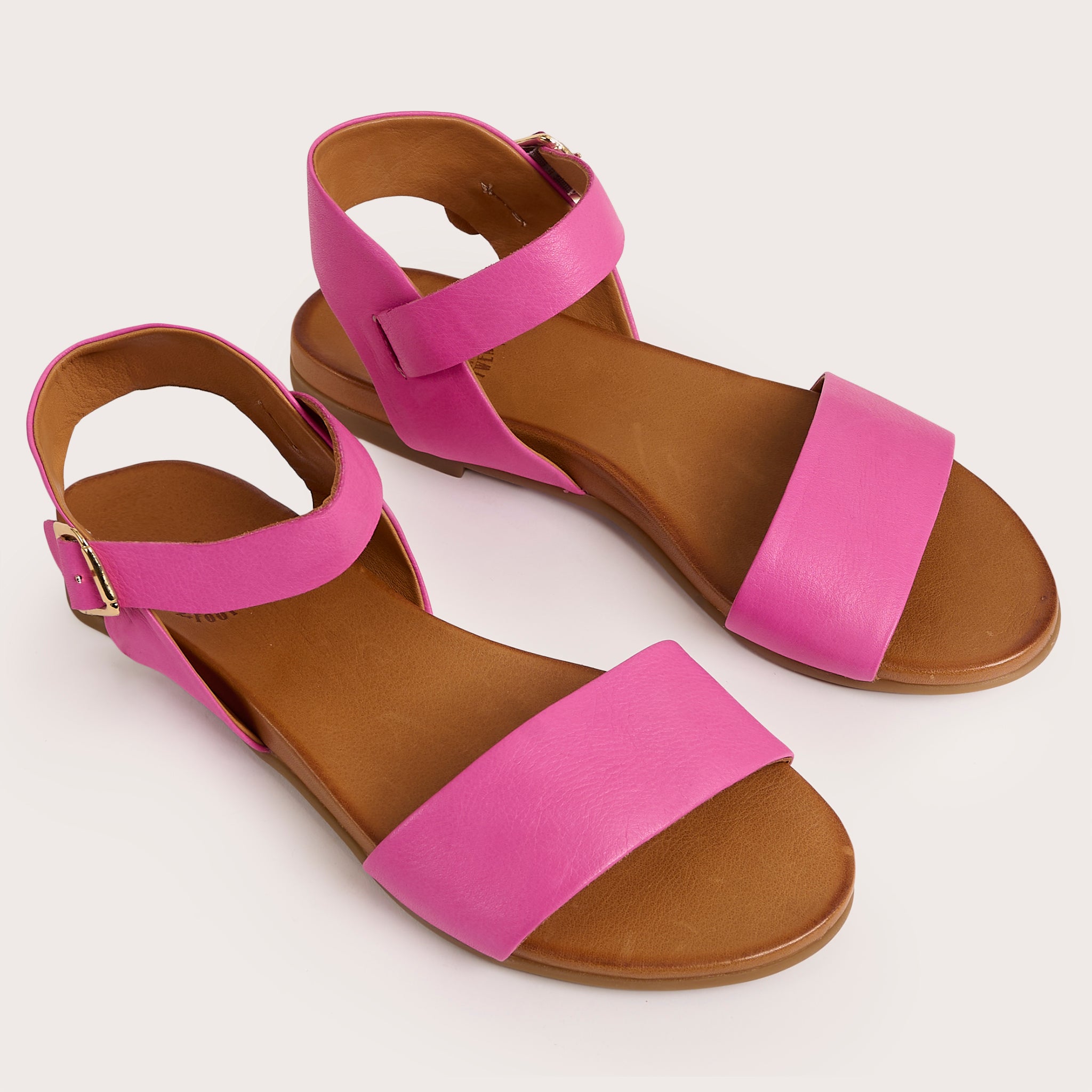 Rockaway - Fuschia - DNA Footwear
