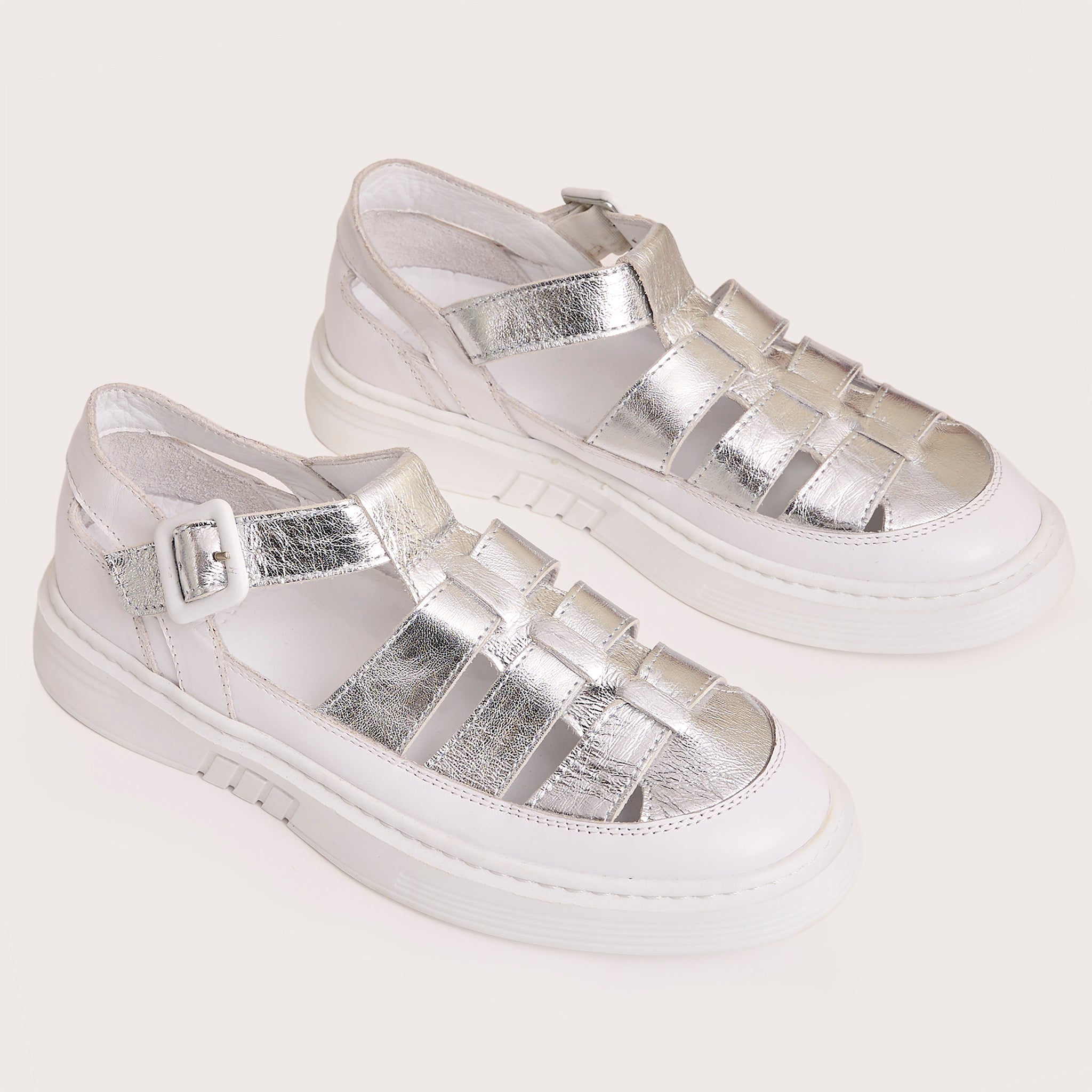 Virgil - Silver/White