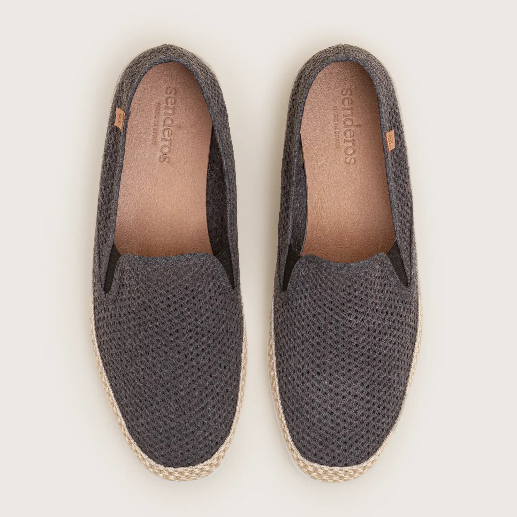 Delmar - Black Mesh