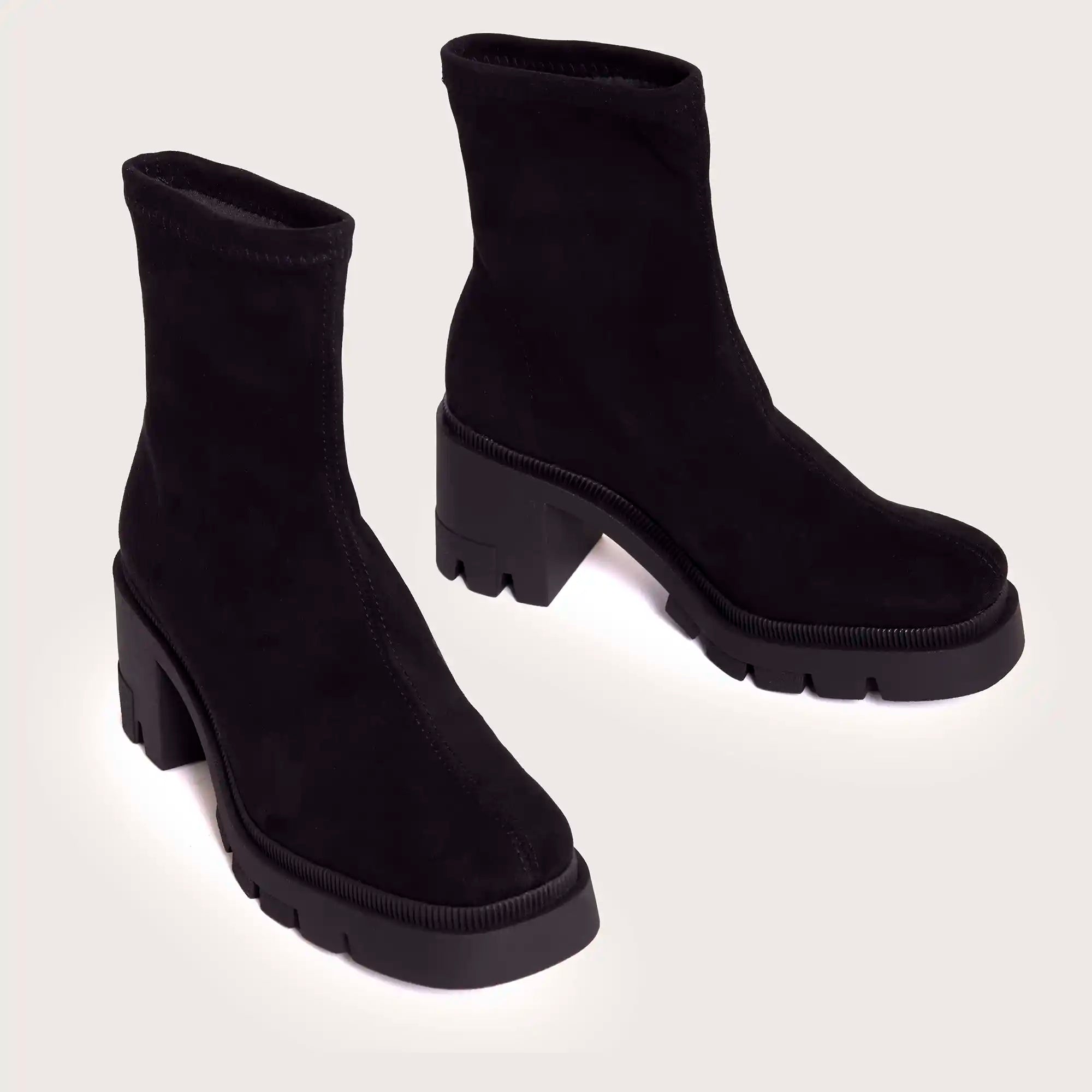 Flint - Black Suede
