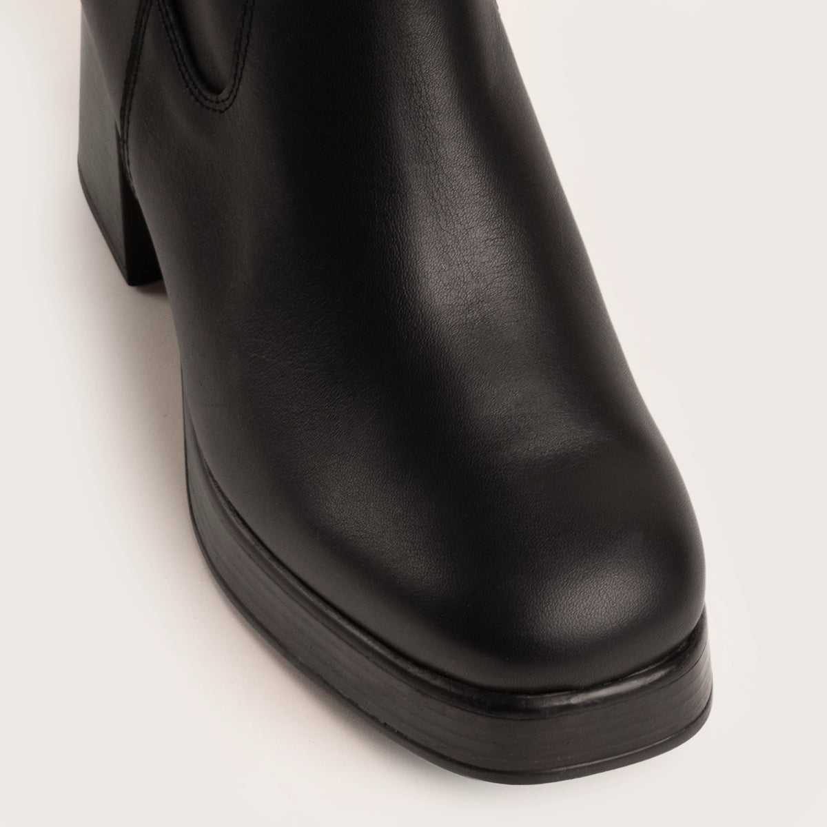 Gunther - Black