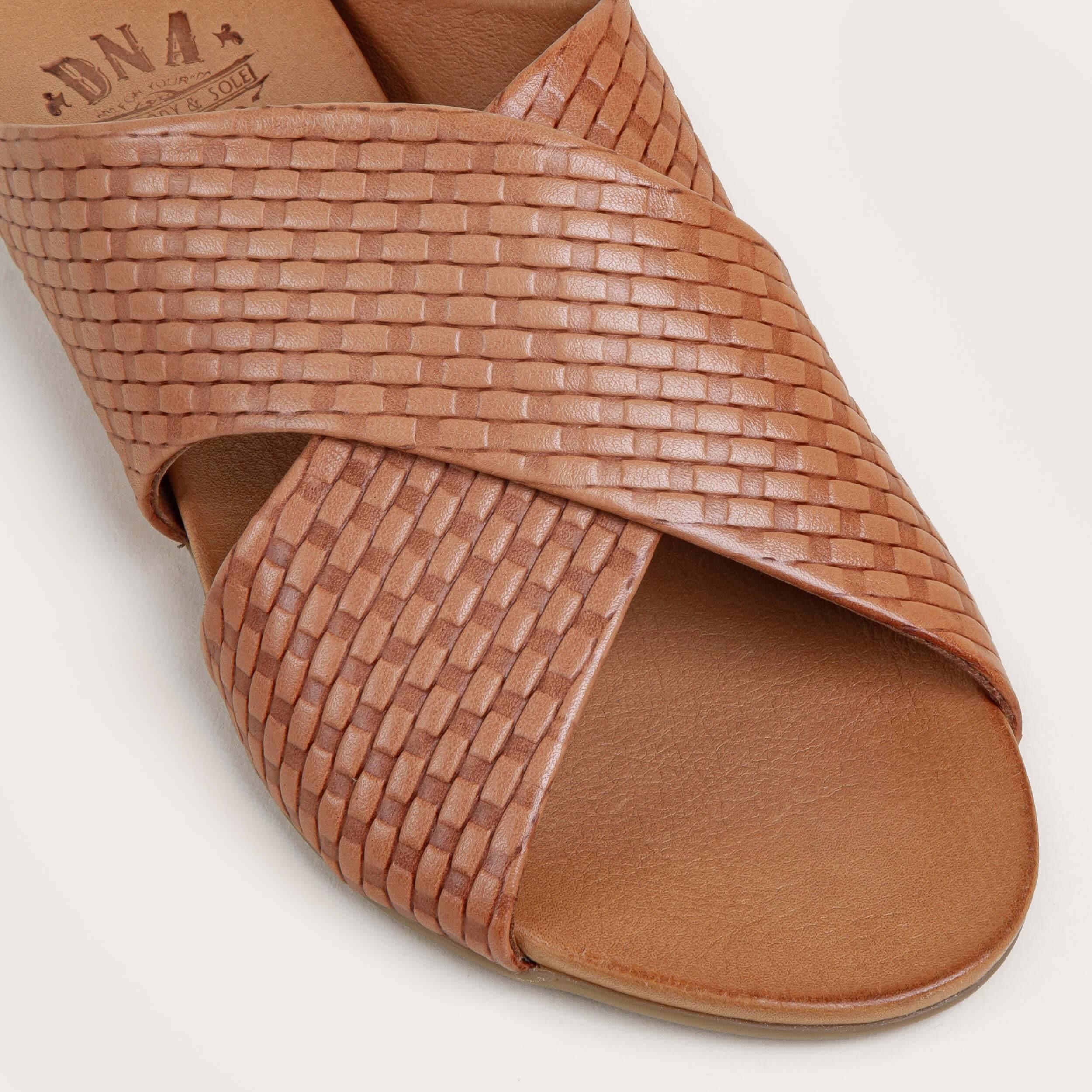 Hampton - Tan - DNA Footwear