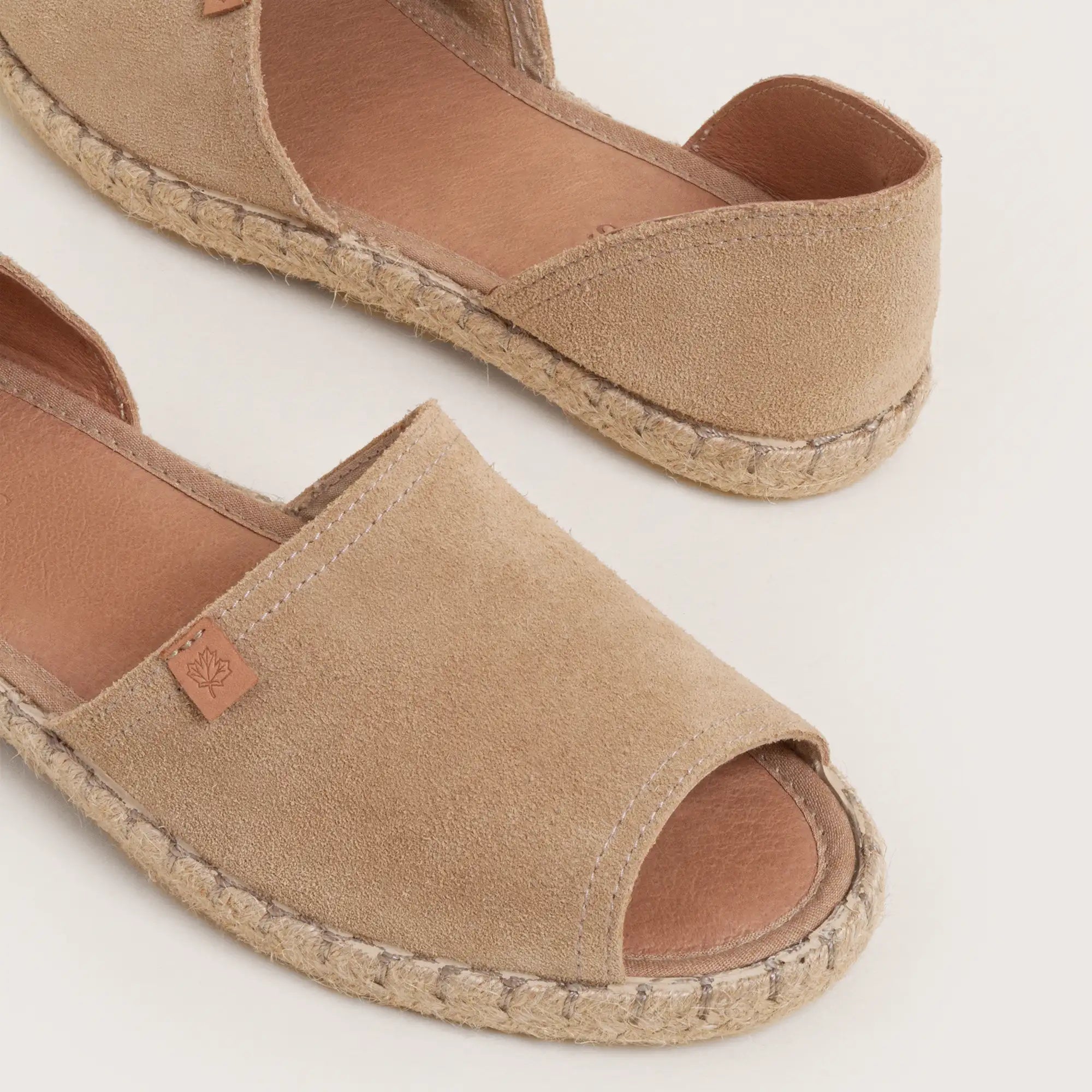 Isla - Taupe Suede
