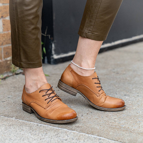 Kathleen - Tan - DNA Footwear