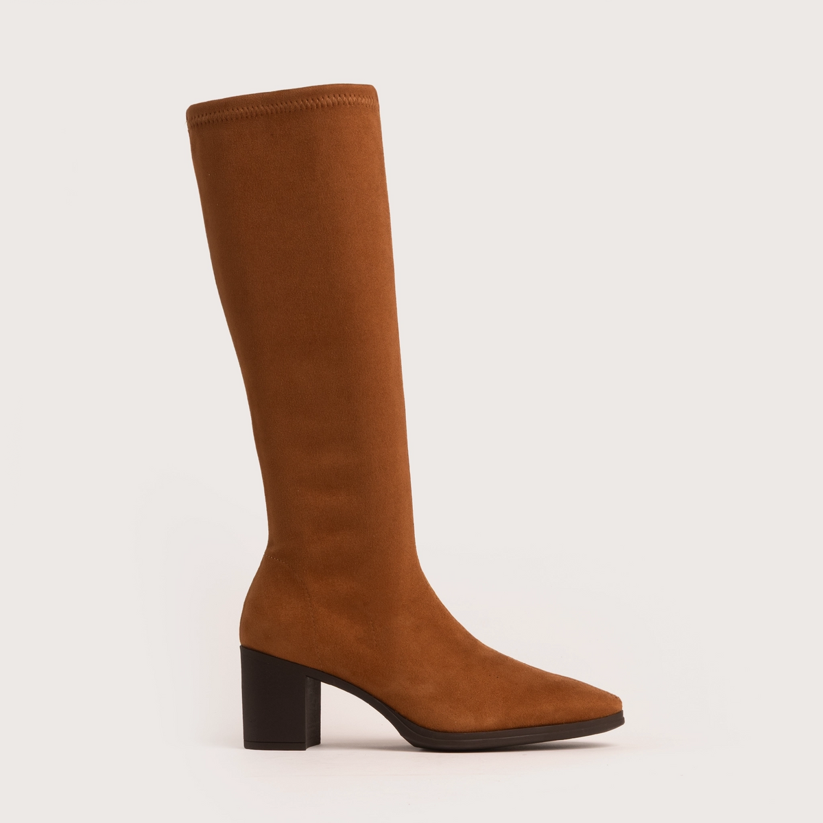 Kingston - Tan Suede Stretch