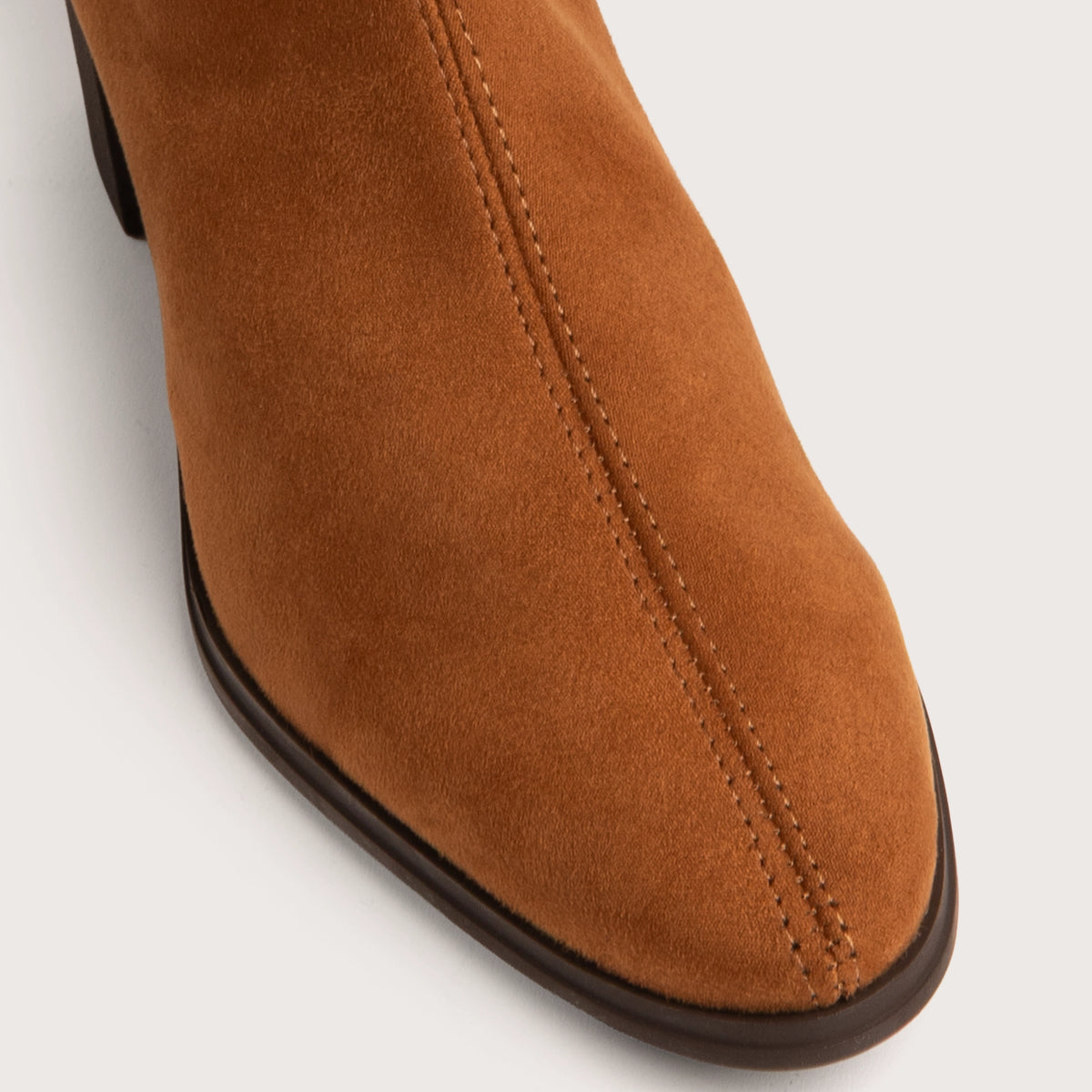 Kingston - Tan Suede Stretch