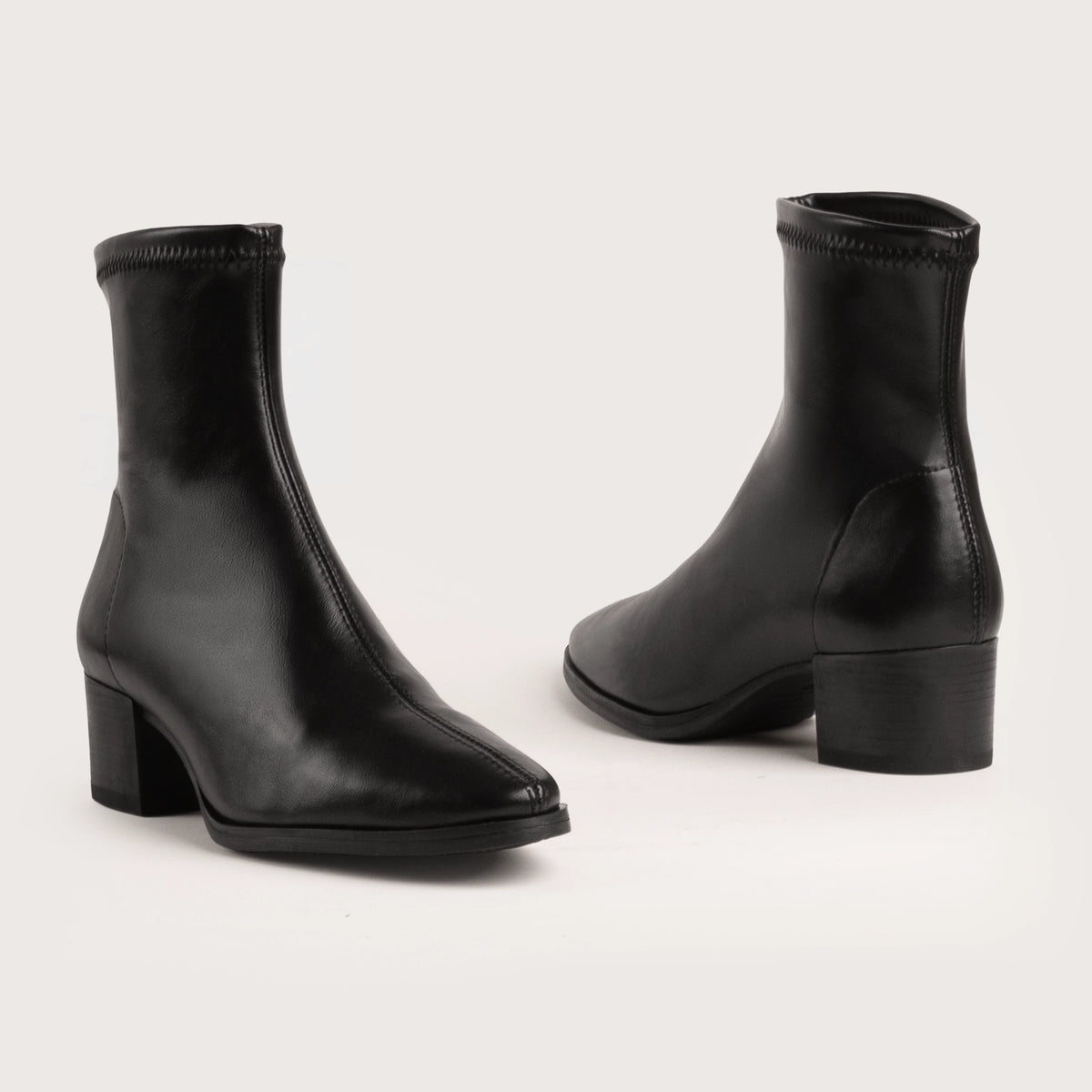 Knight - Black leather Stretch