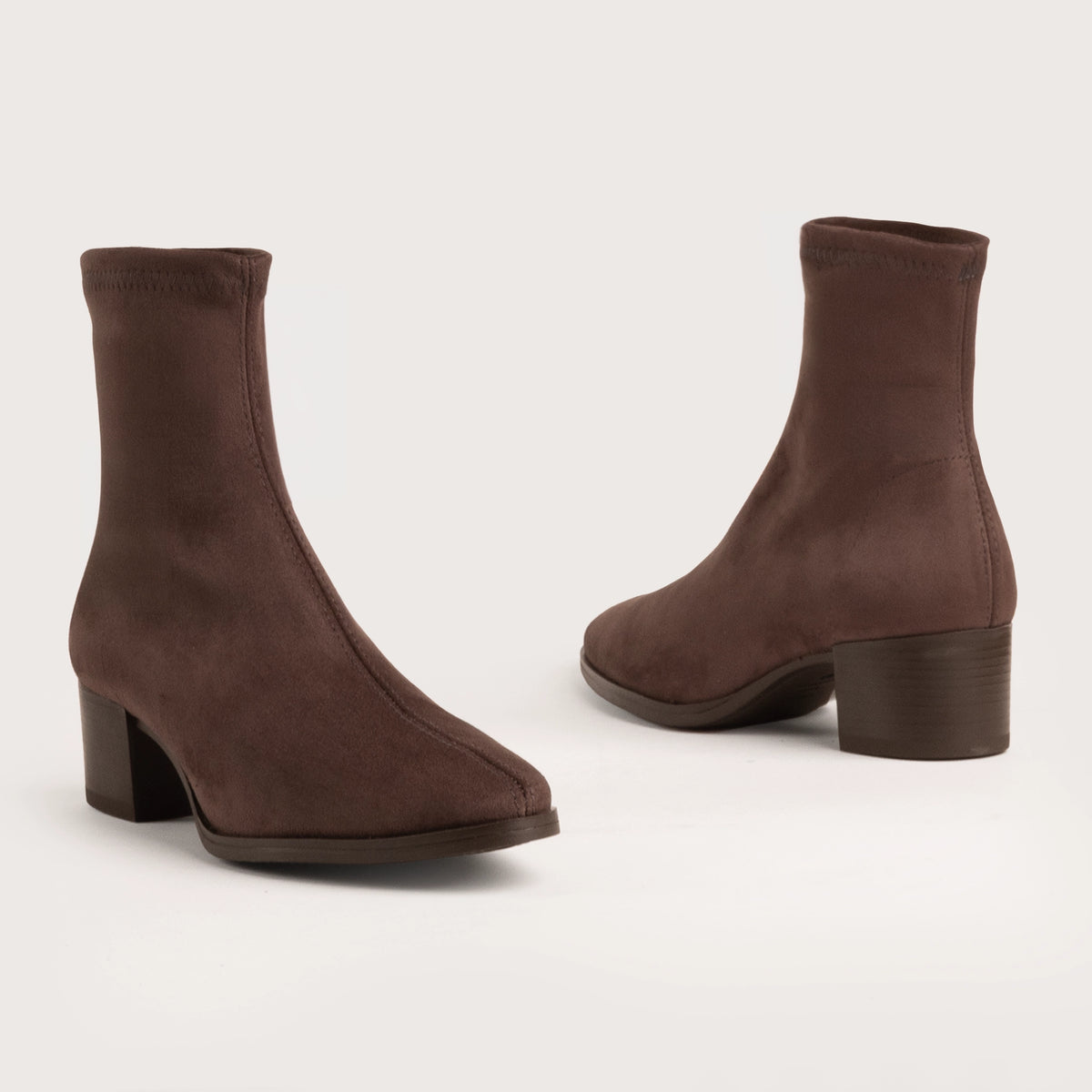 Knight - Brown Suede Stretch
