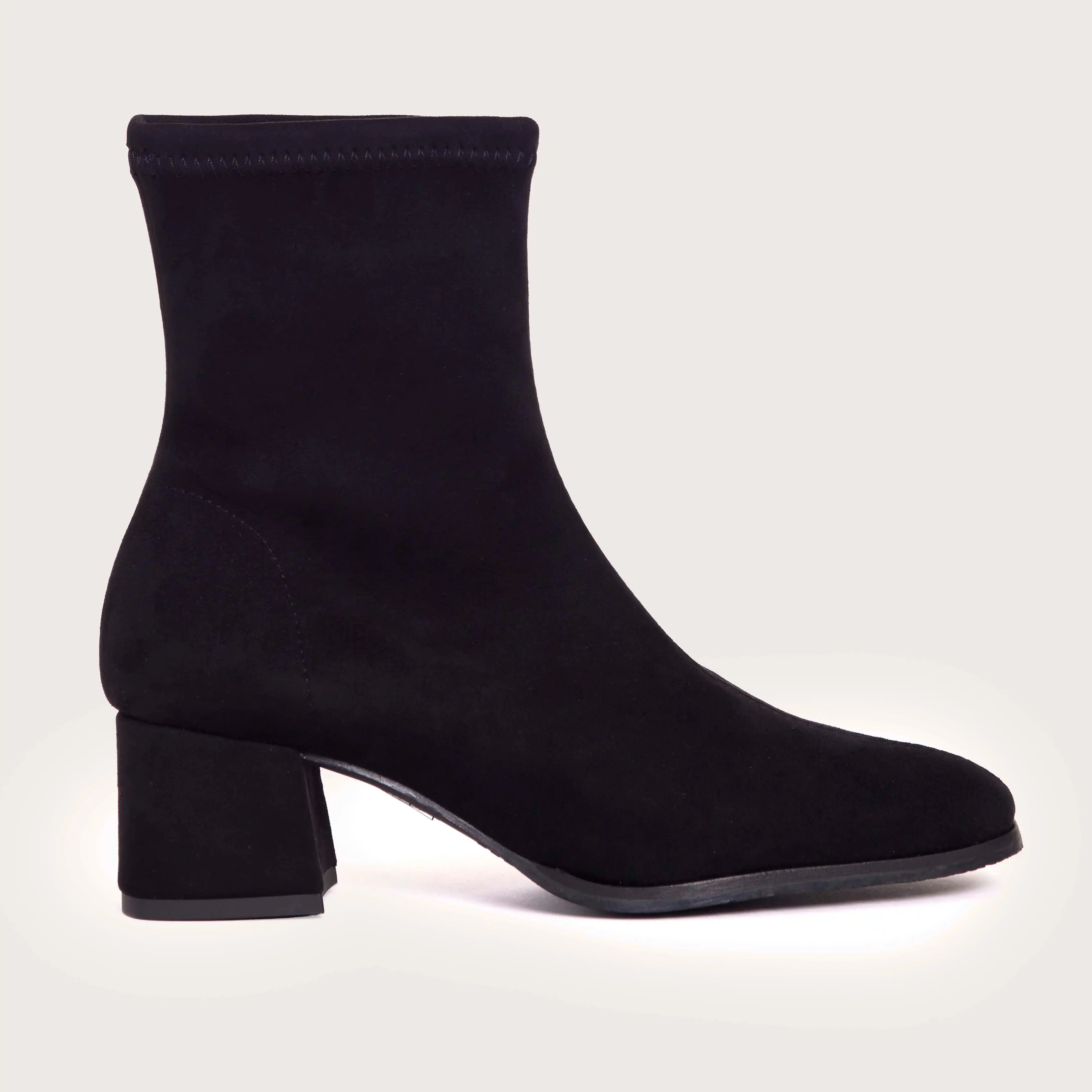 Marolla - Black Suede