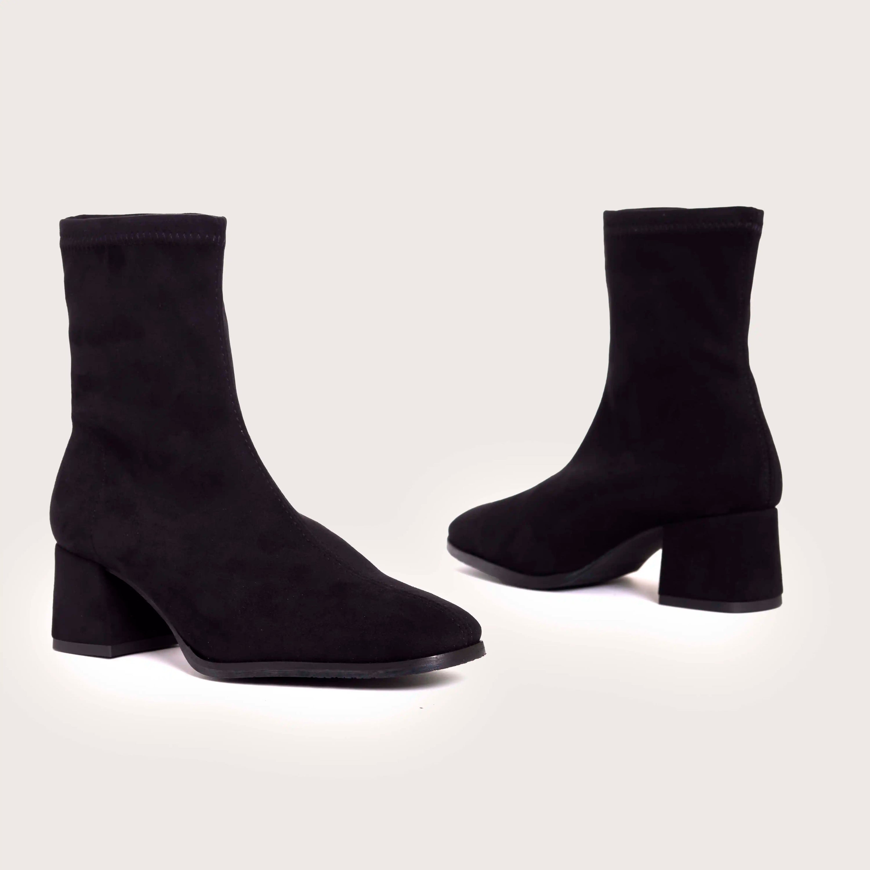 Marolla - Black Suede