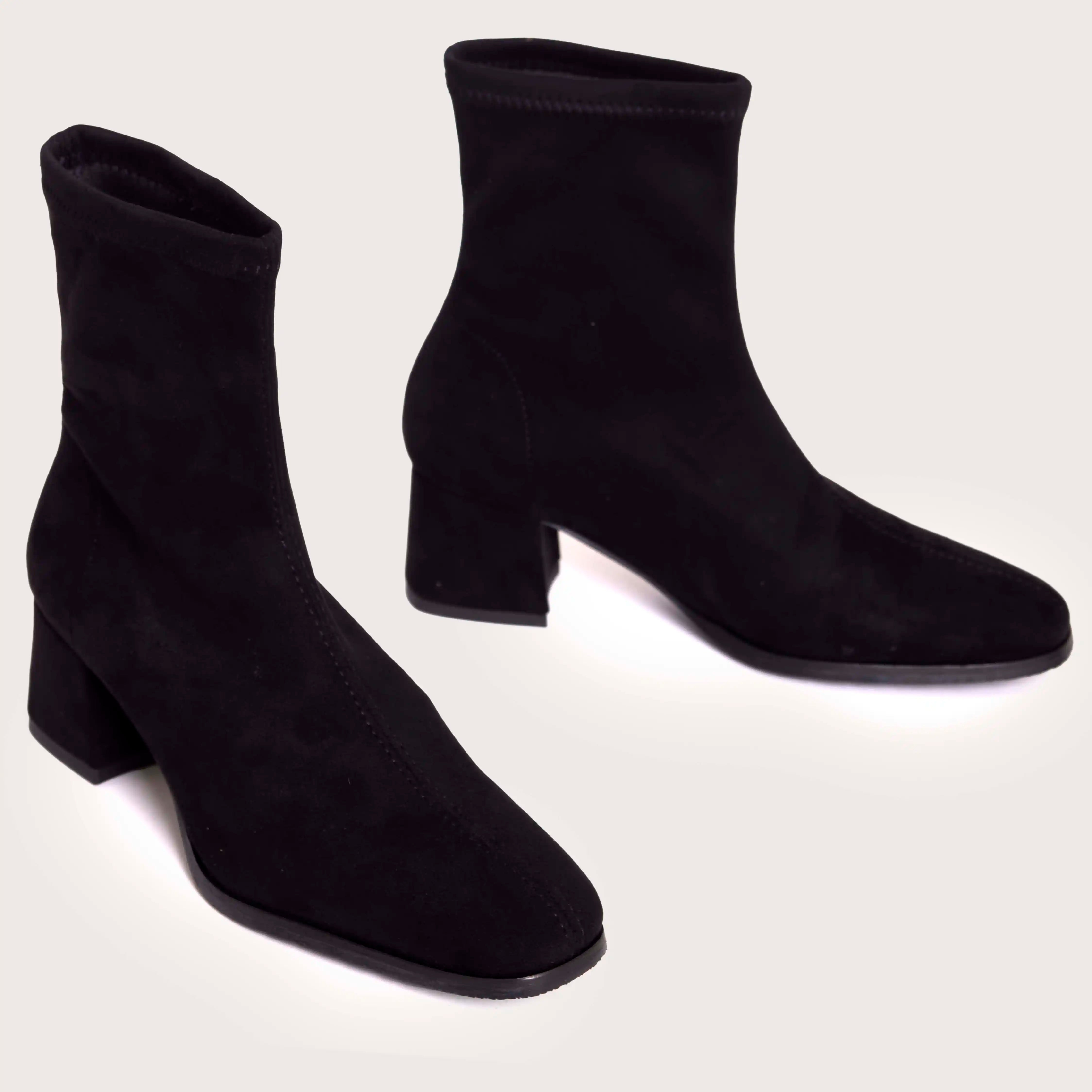 Marolla - Black Suede