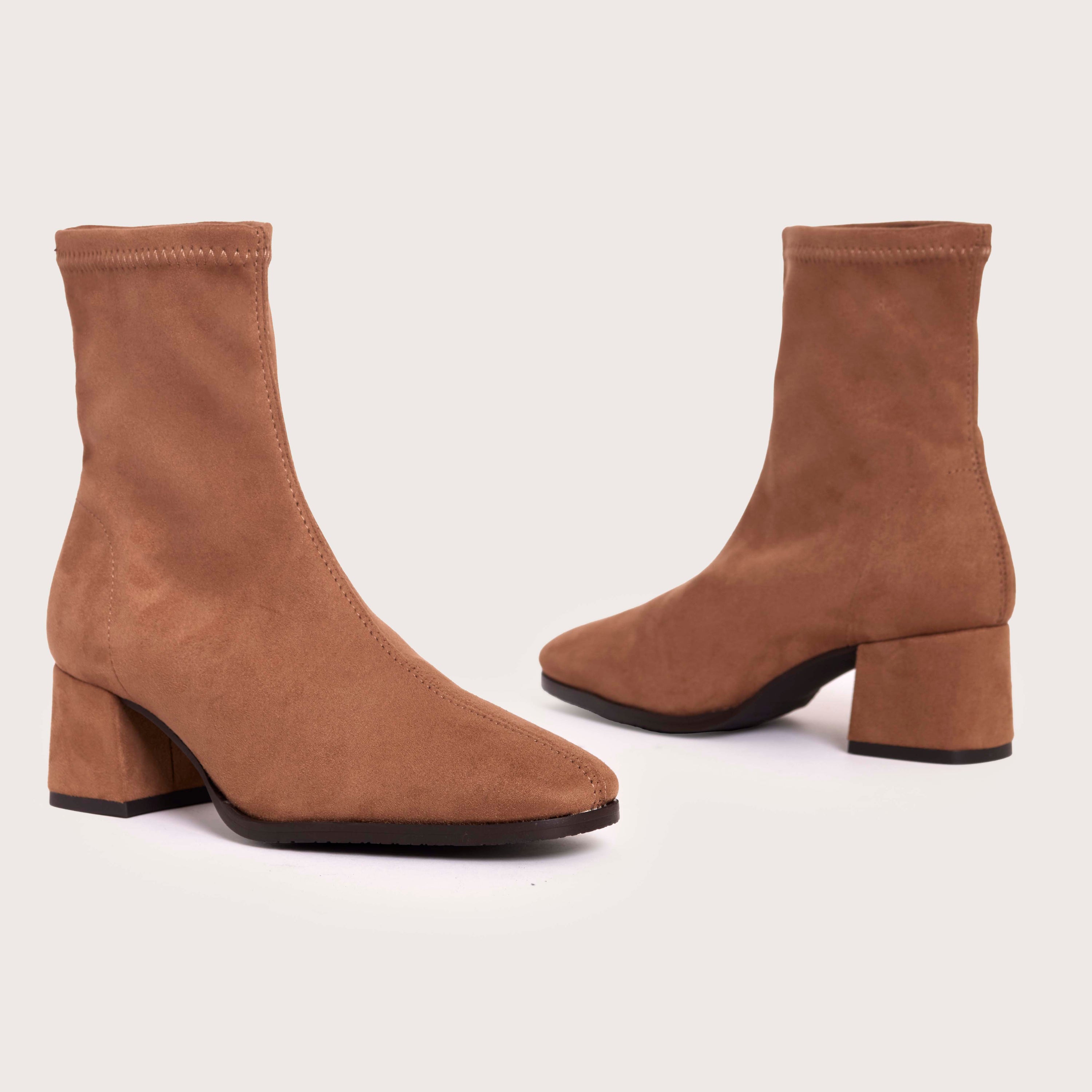 Marolla - Nut Suede