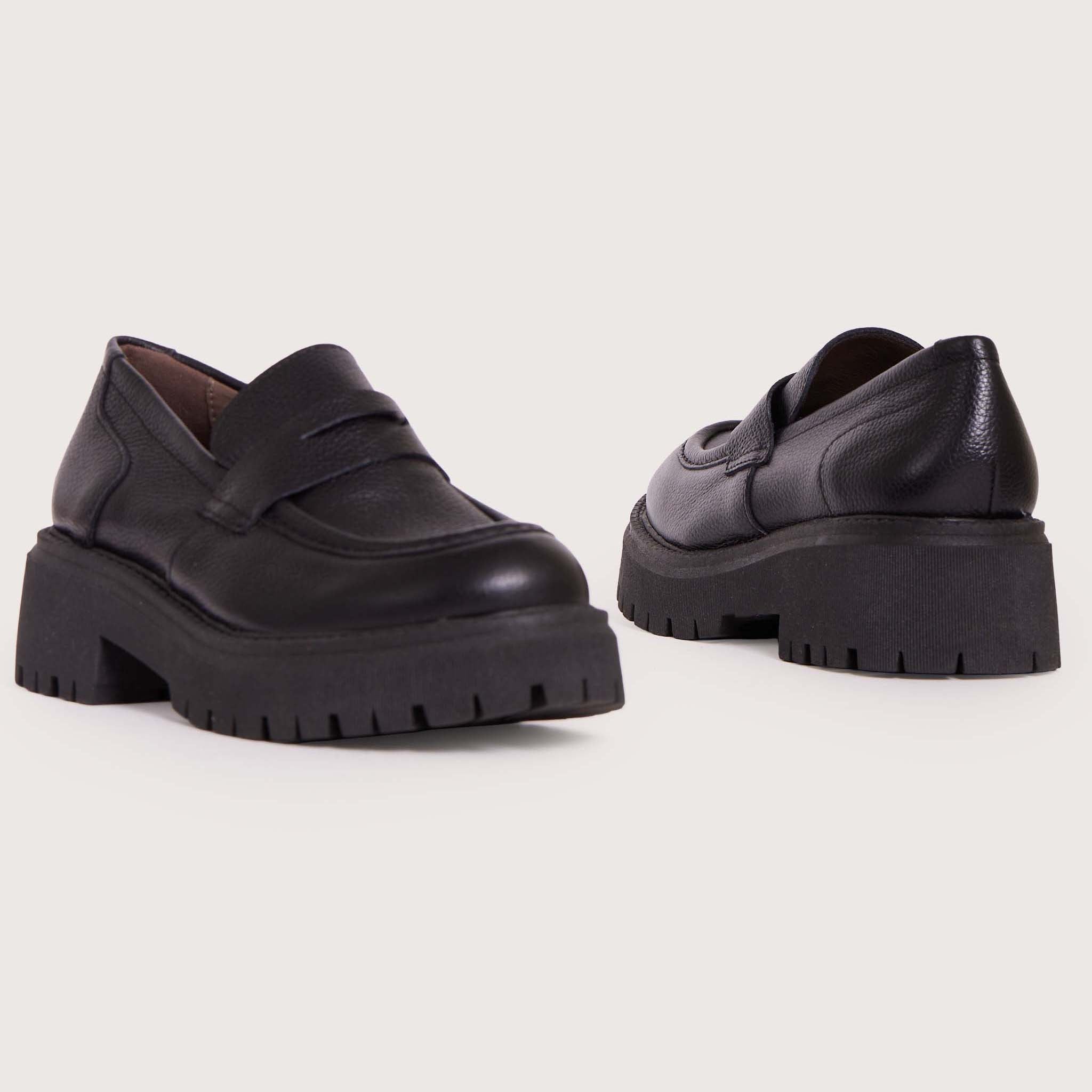 Monterey - Black