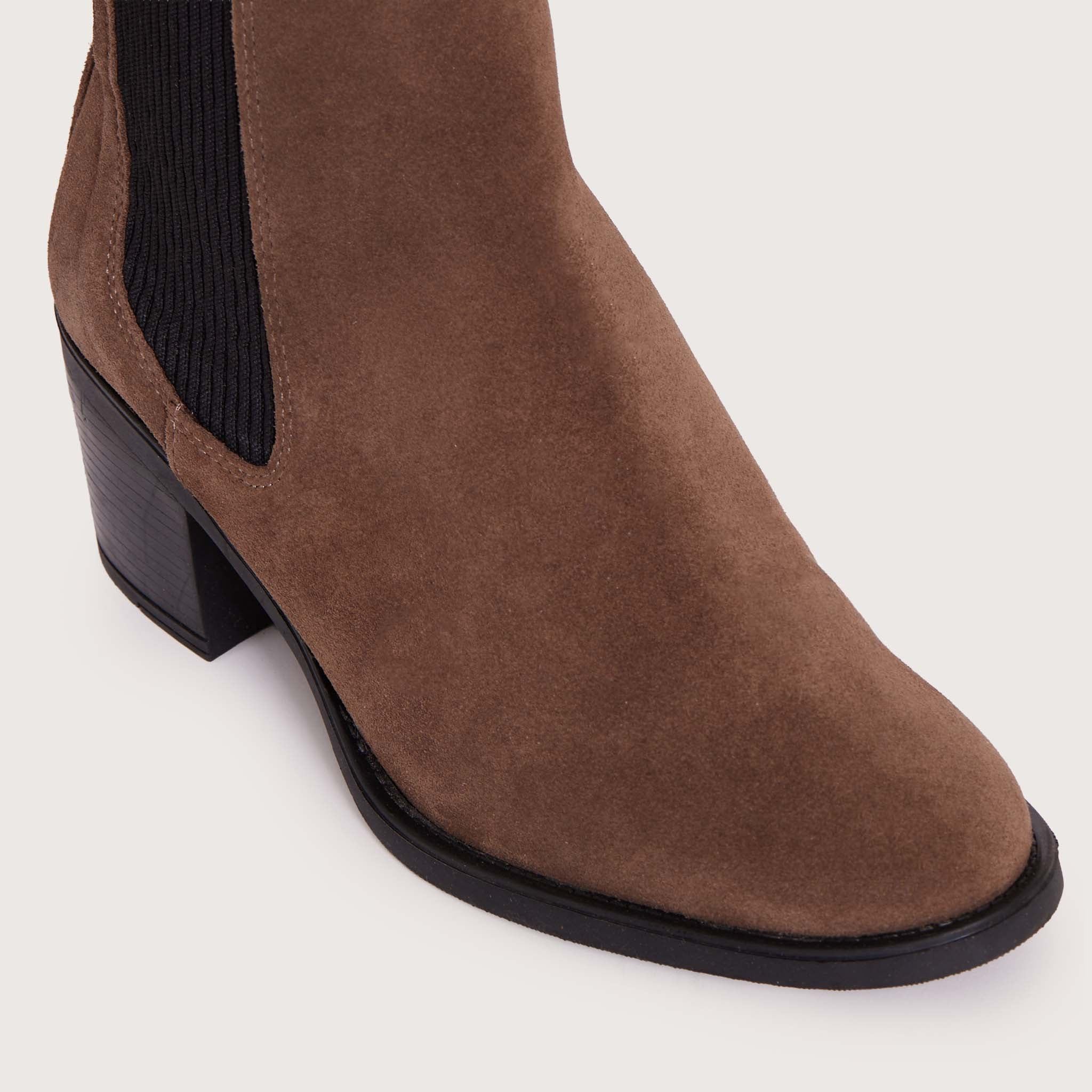 Pierce- Taupe