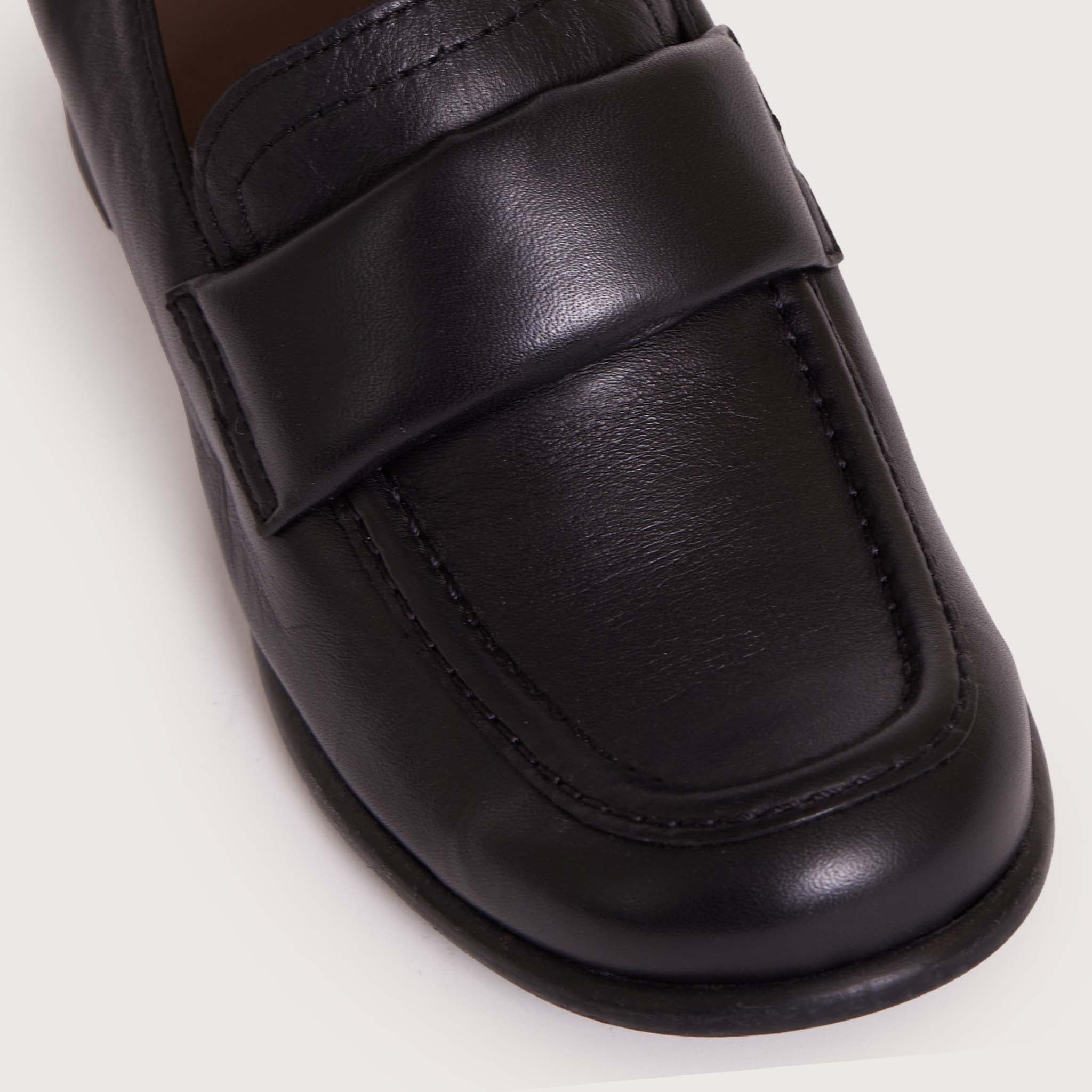 Roselle - Black