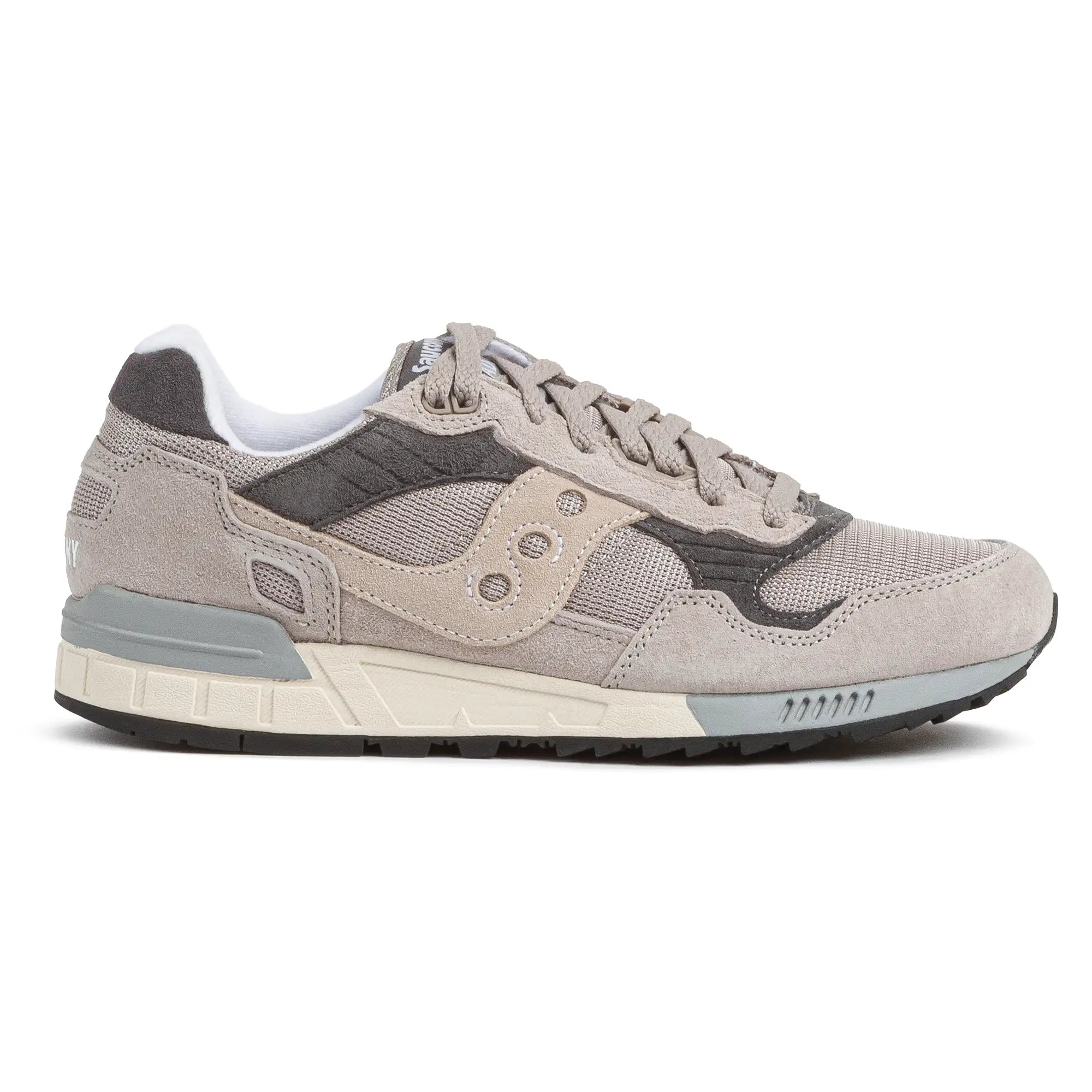Shadow 5000 - Grey