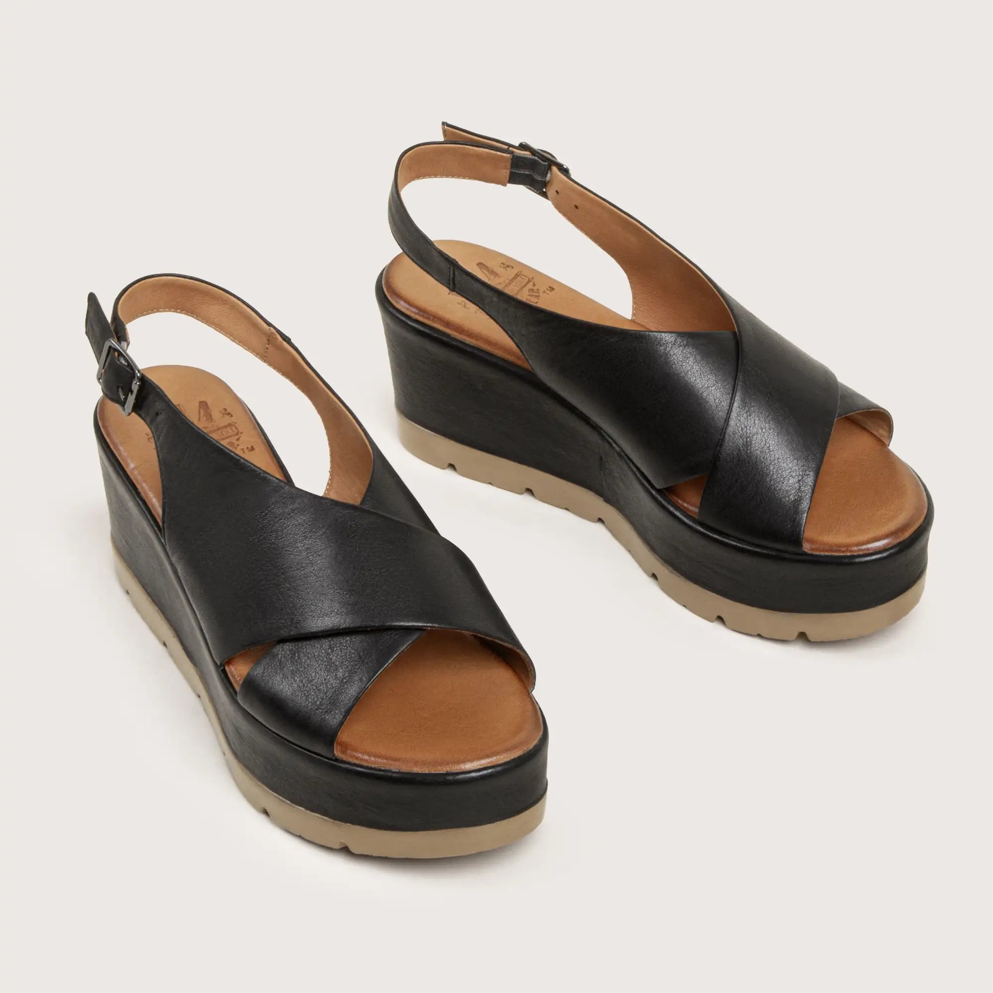 Terrace - Black