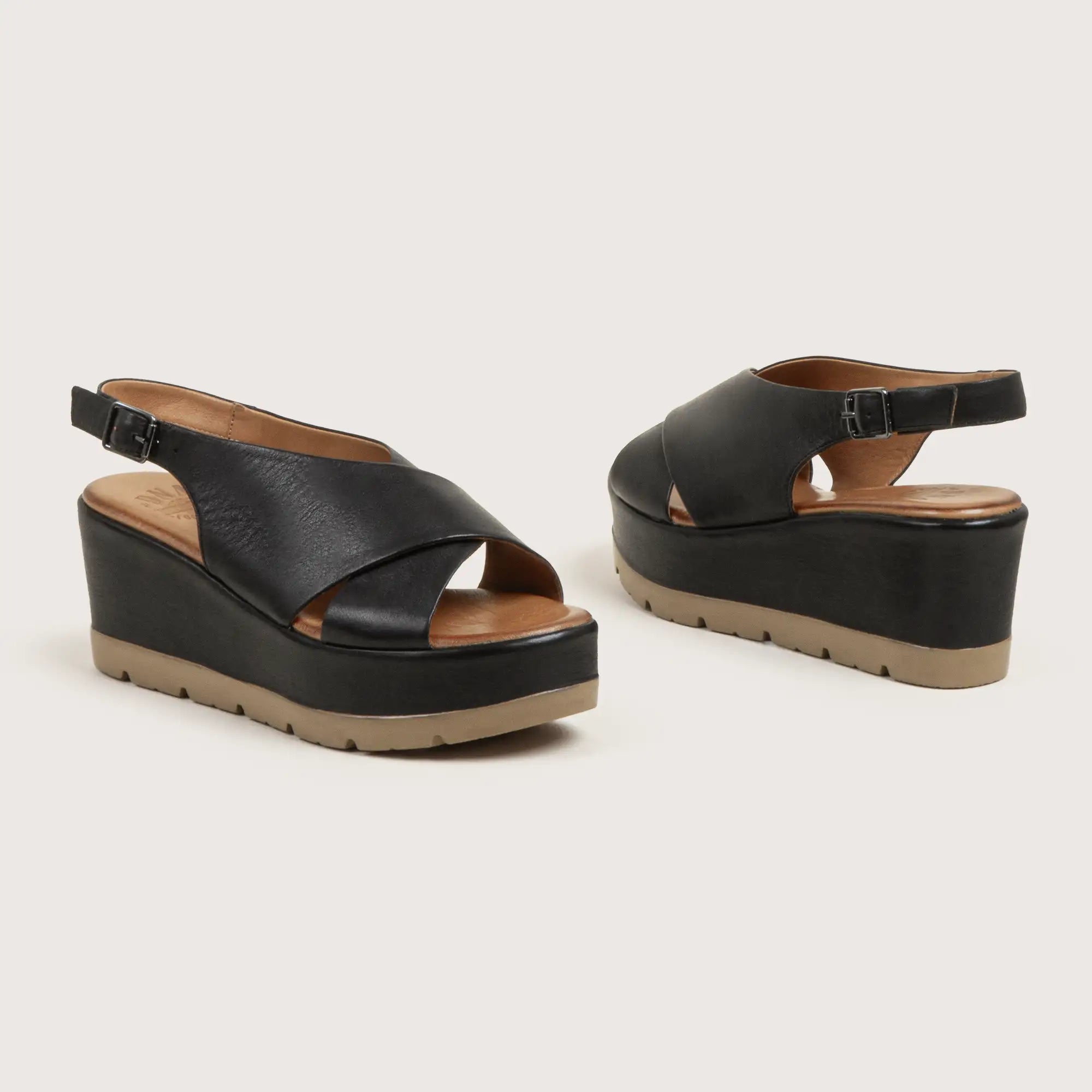 Terrace - Black