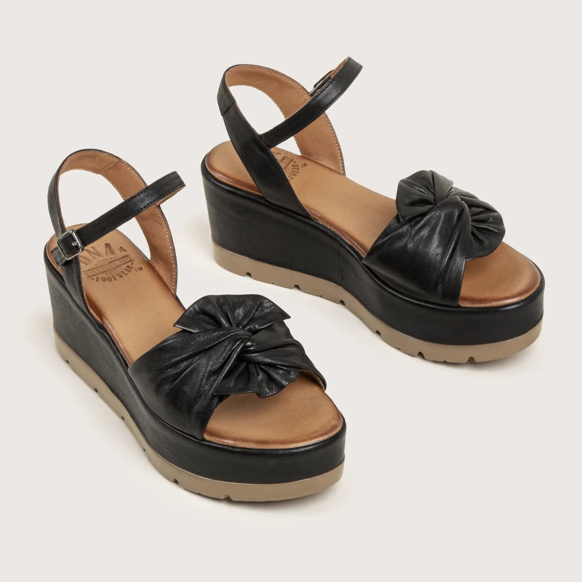 Torry - Black