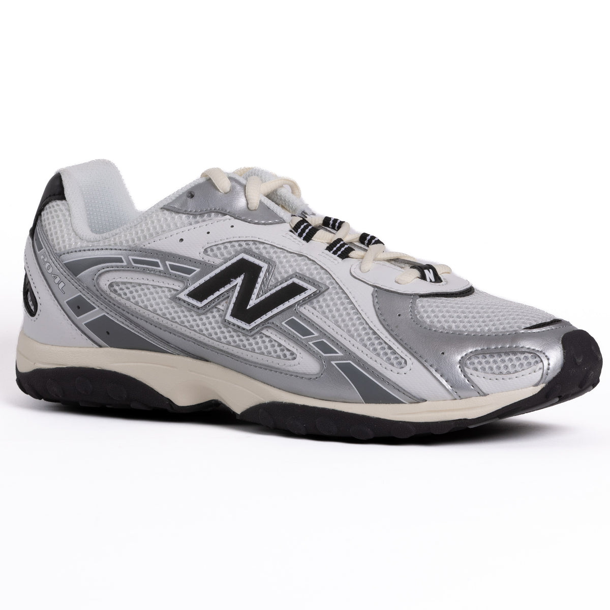 New Balance 204 - Silver Metalllic