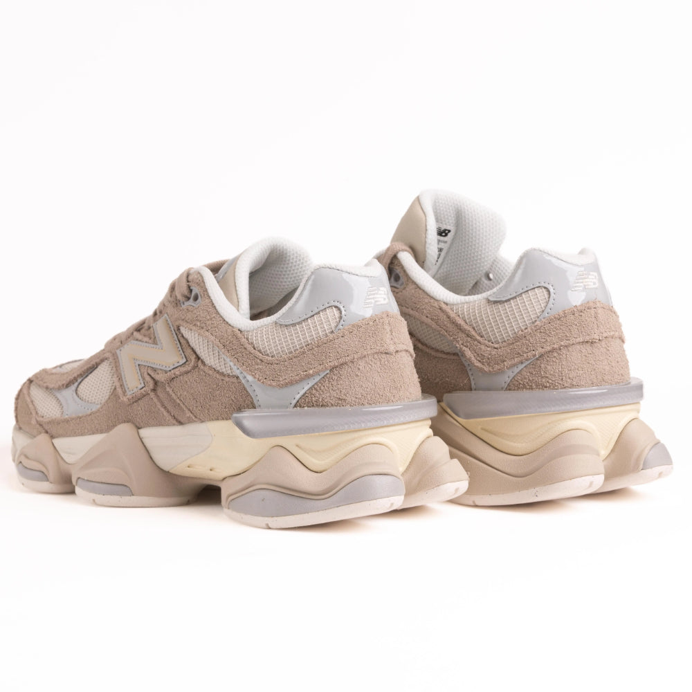 New Balance 9060 - Driftwood