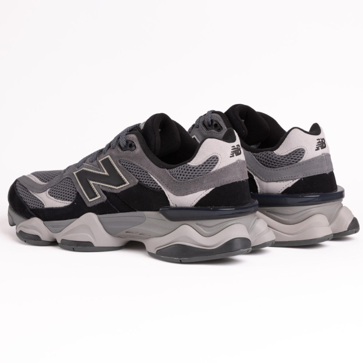 New Balance 9060 - Black