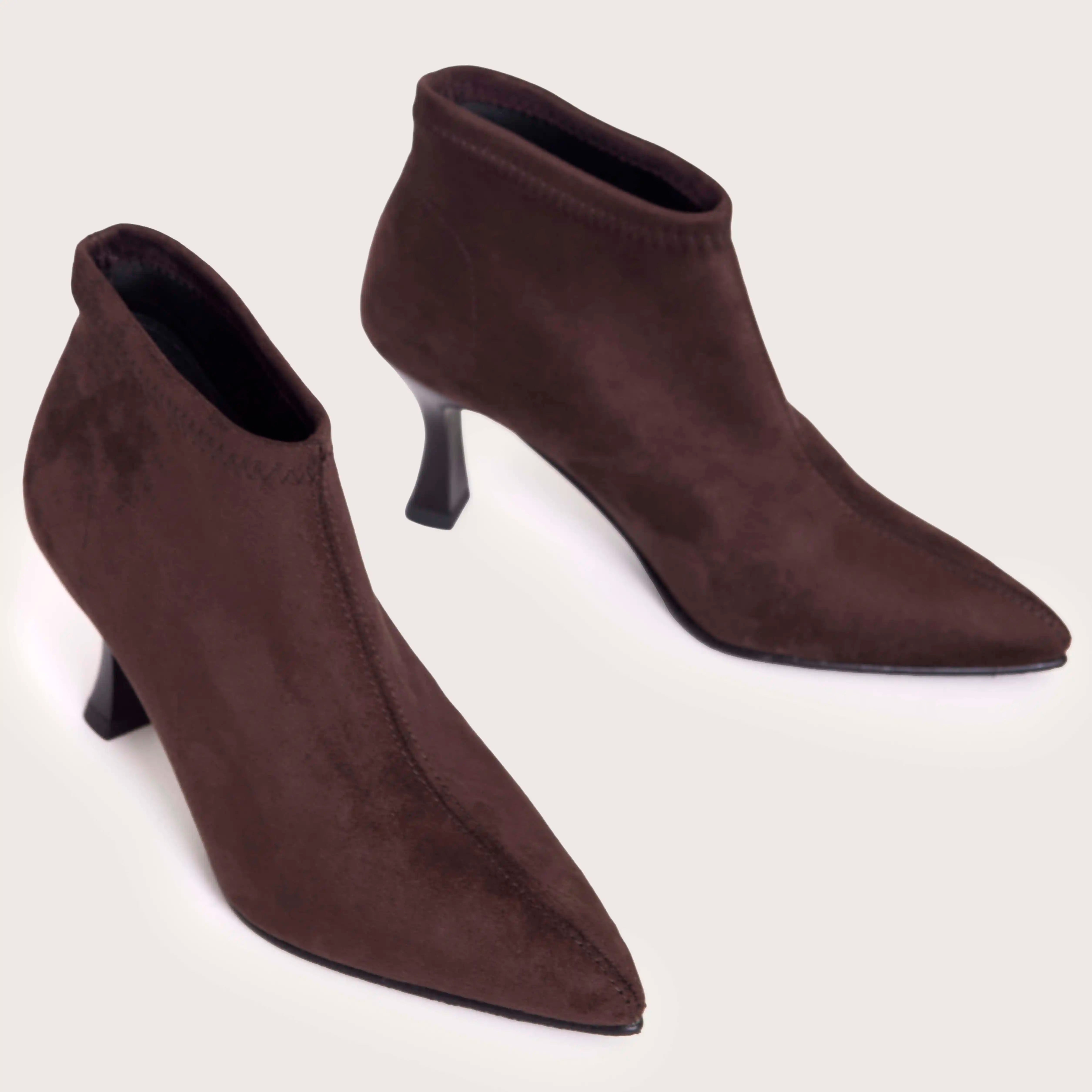Henwood - Brown Suede