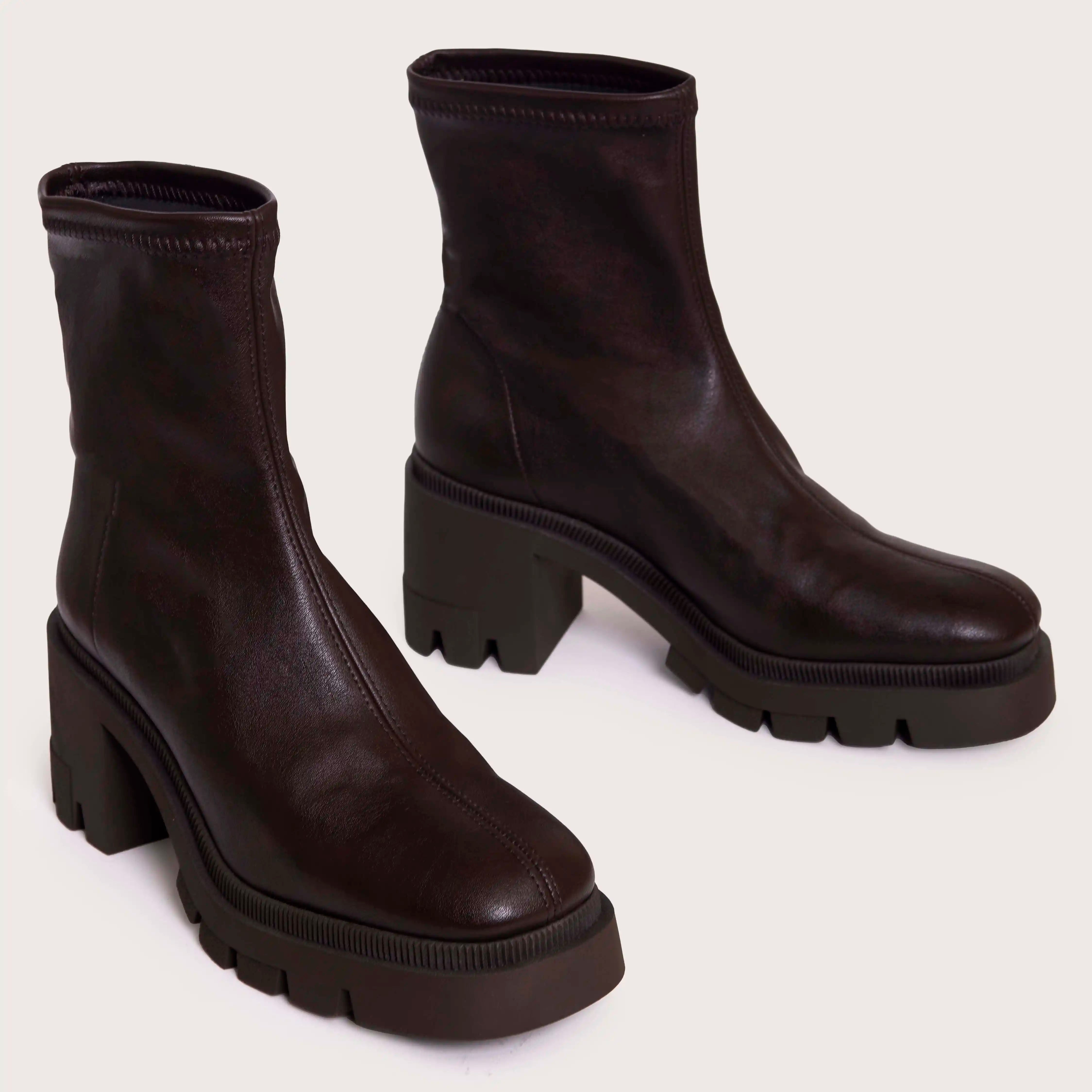 Flint - Brown Leather